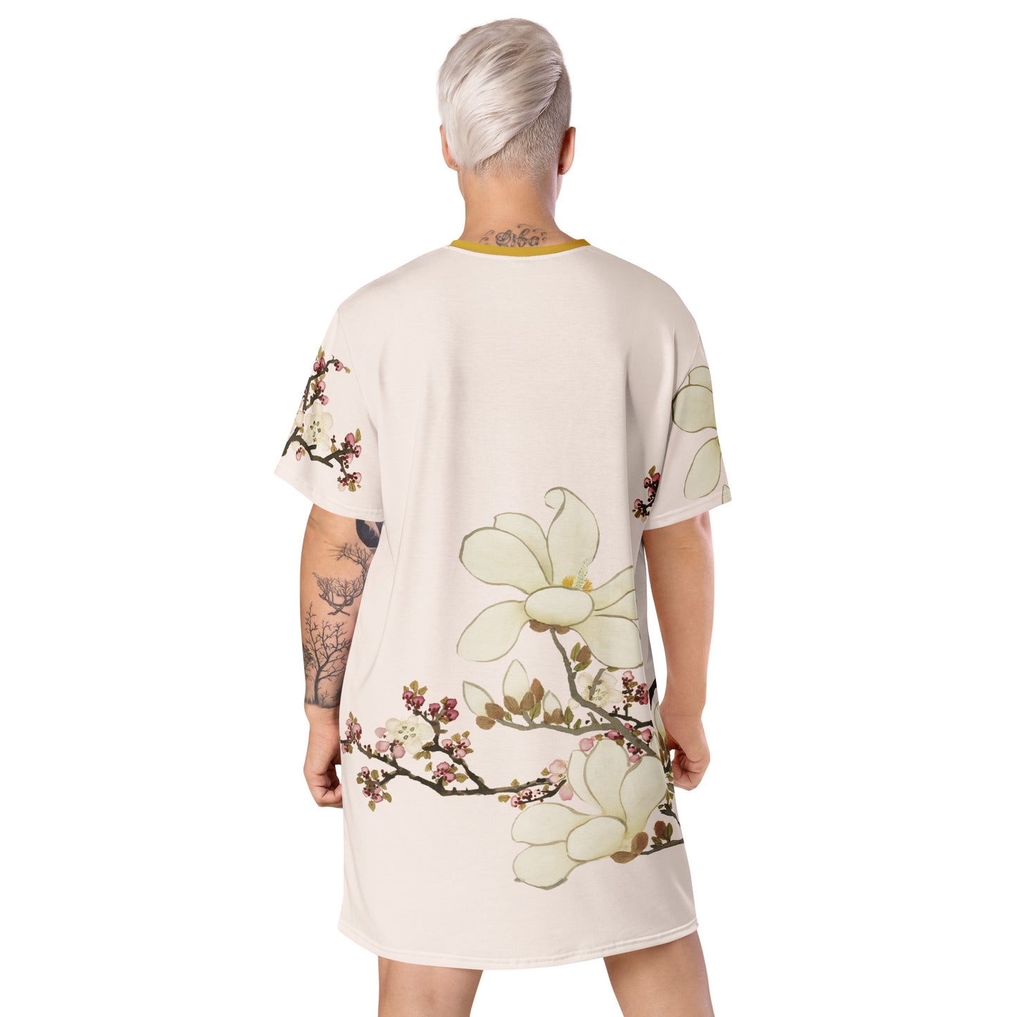 The Spirit of Flowers in Twelve Months｜Apricot and Lily Magnolia in Blossom｜T-shirt dress｜Fish belly white