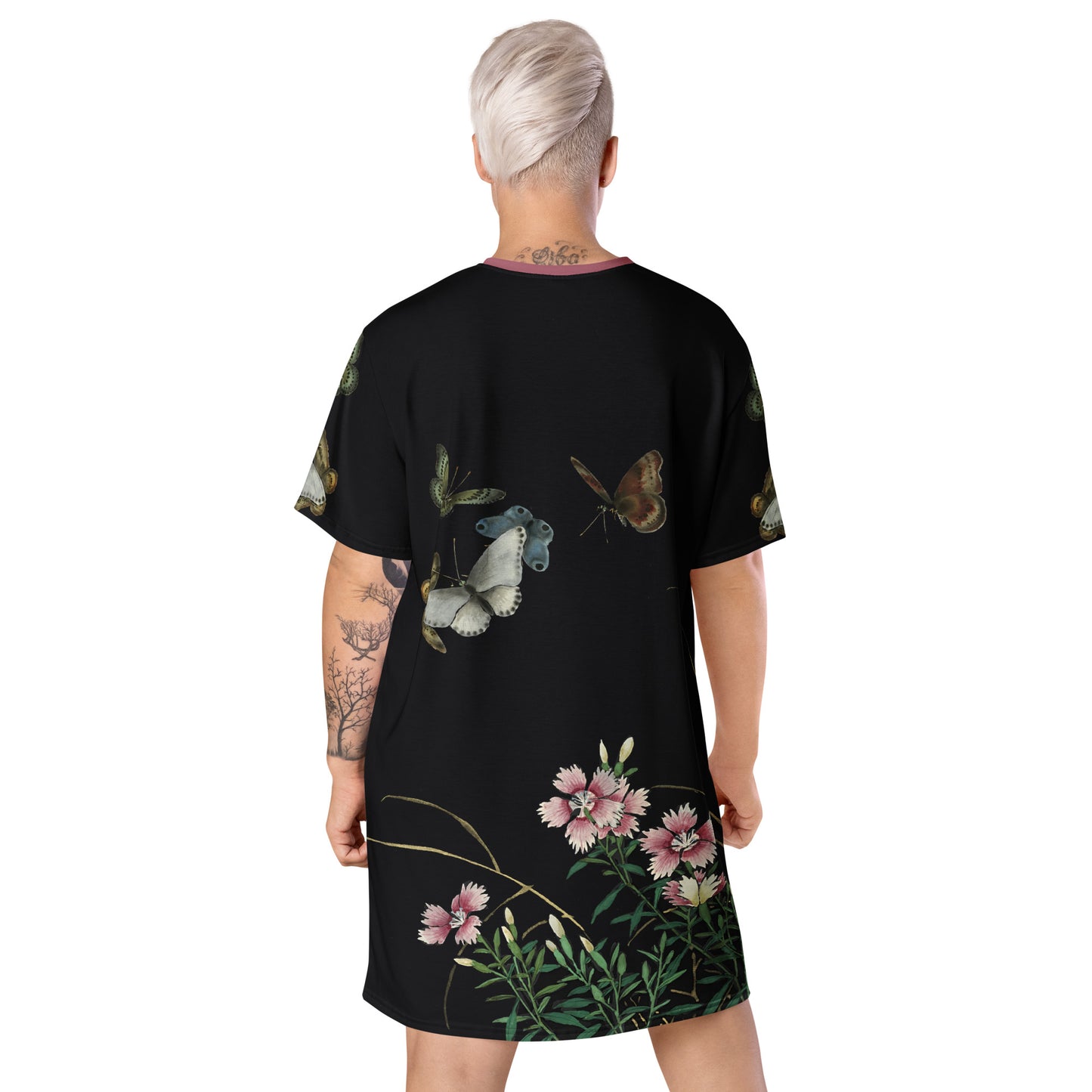 Cats And Butterflies Of Longevity｜Butterflies and the Blooming Red-flowered Catchfly｜T-shirt dress｜Fish belly white