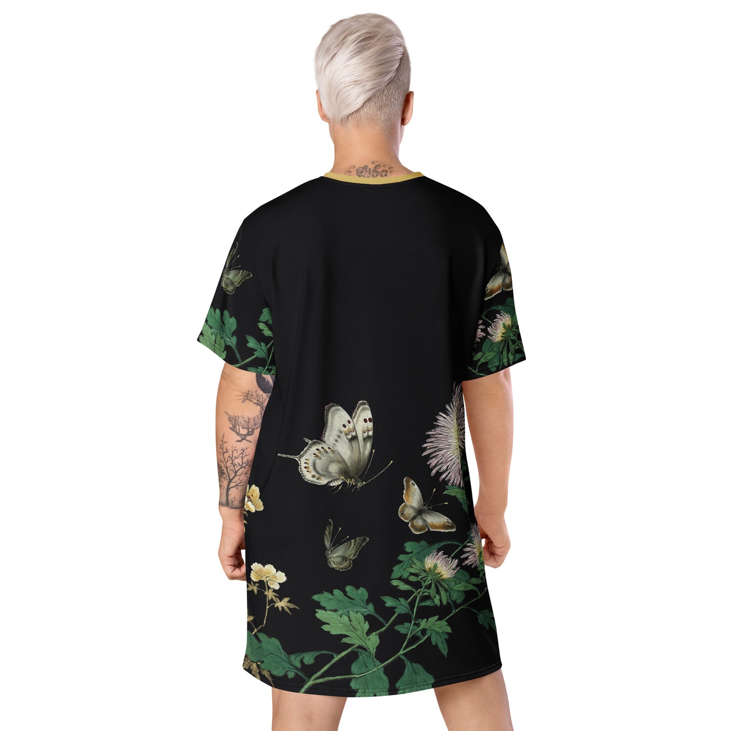 Cats And Butterflies Of Longevity｜Butterflies amidst the Blooming Chrysanthemum and Okra｜T-shirt dress