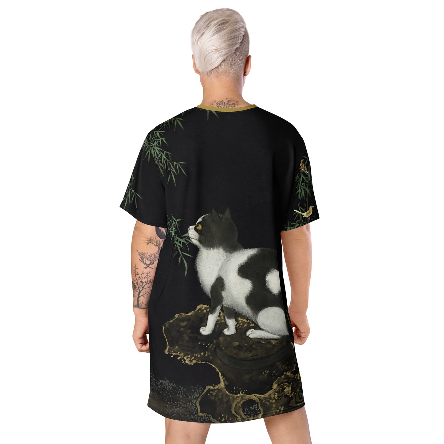 Cats And Butterflies Of Longevity｜A Cat and Two Orioles｜T-shirt dress