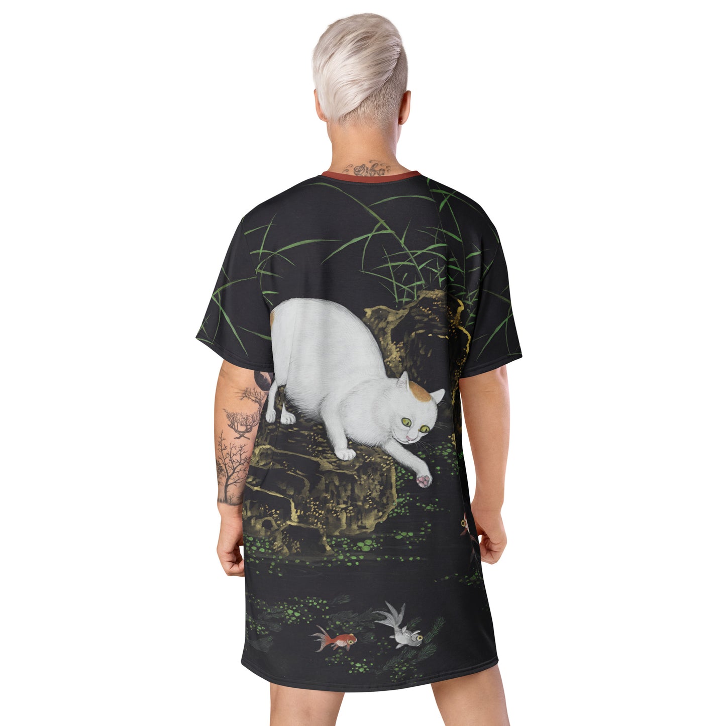 Cats And Butterflies Of Longevity｜Cat with Fish and Aquatic Plants｜T-shirt dress