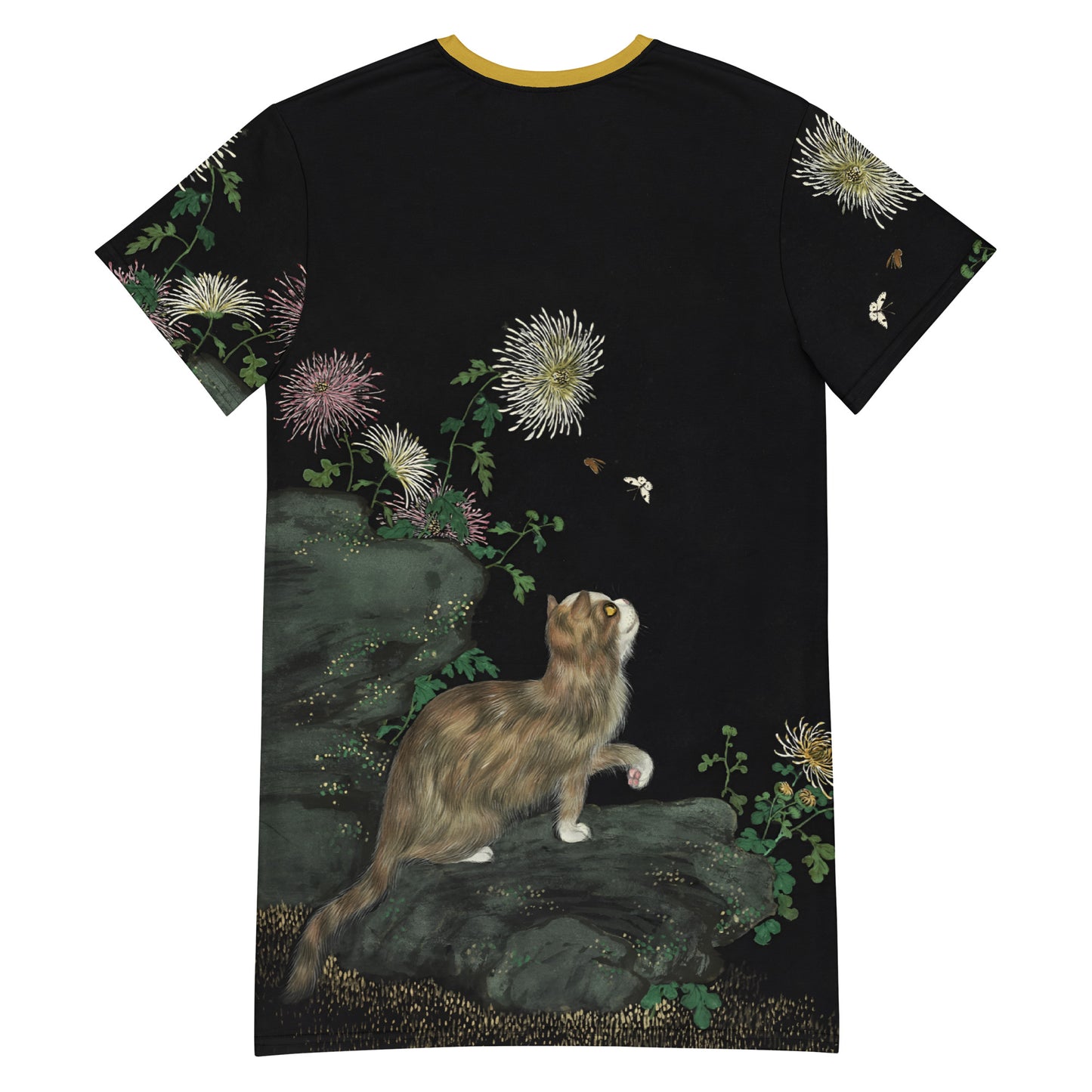 猫と長寿の蝶｜咲き誇る菊の中の猫｜Tシャツドレス