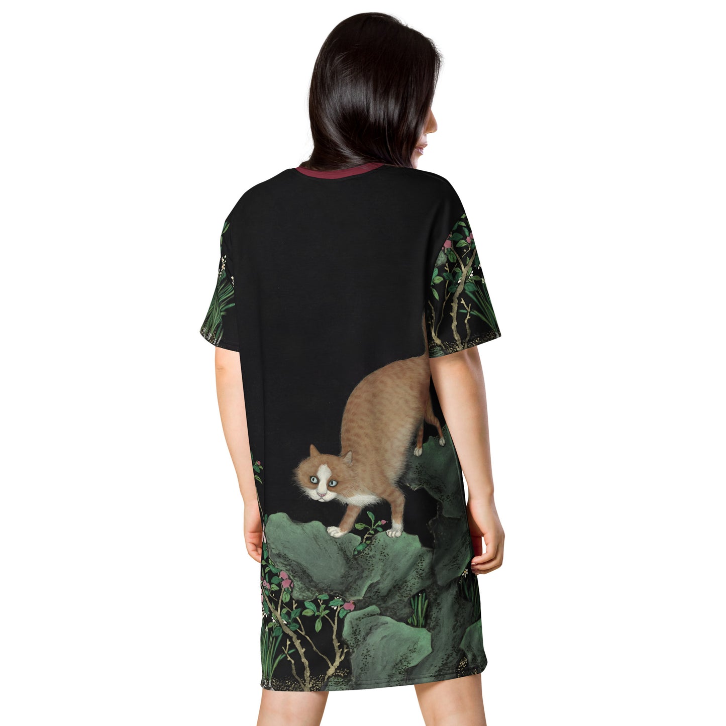 Cats And Butterflies Of Longevity｜A Cat by the Narcissus in Bloom｜T-shirt dress