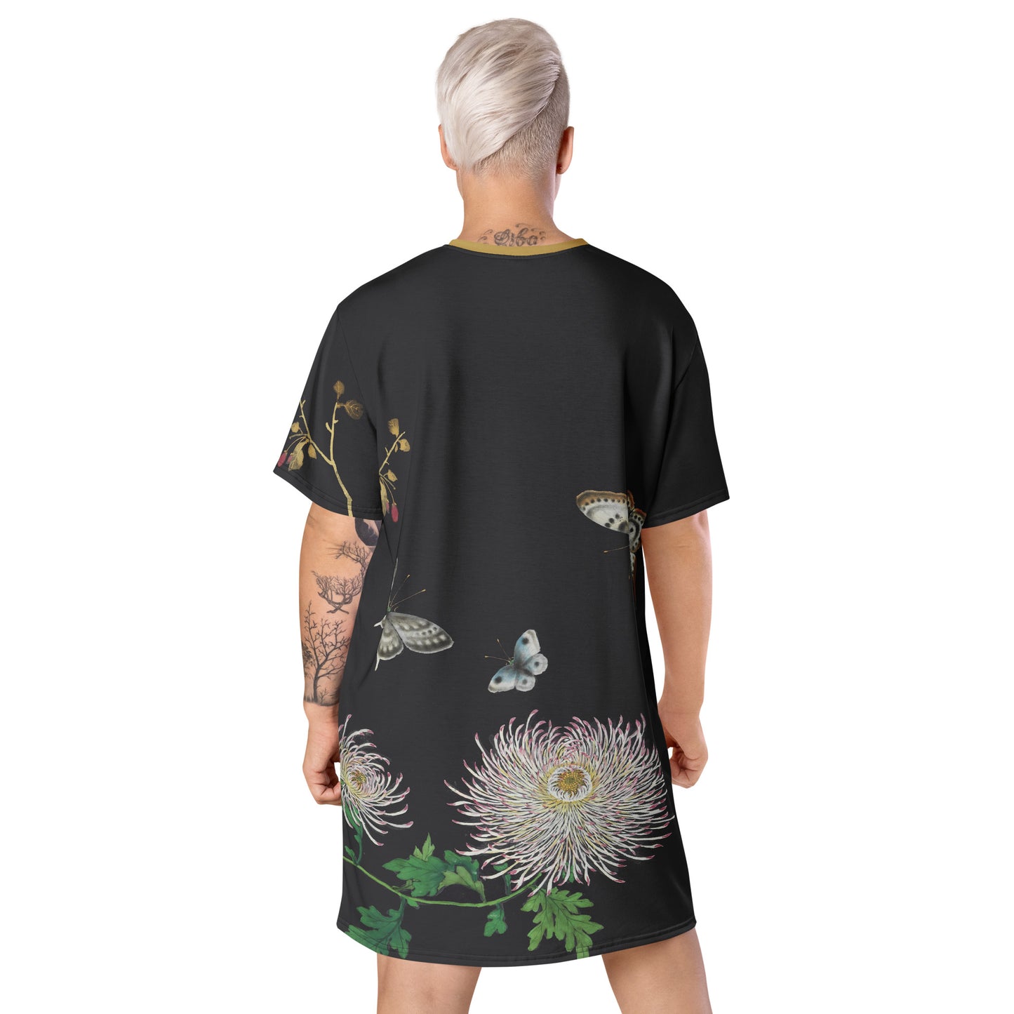 Cats And Butterflies Of Longevity｜Butterflies by the Chrysanthemum in Bloom｜T-shirt dress