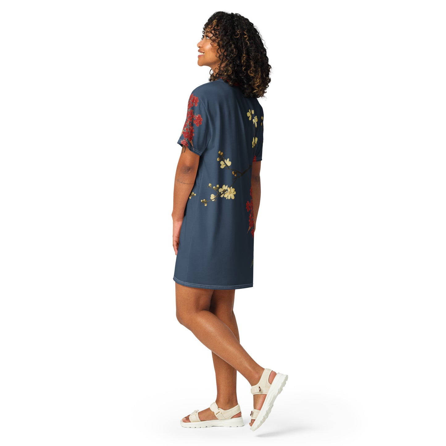 The Spirit of Flowers in Twelve Months｜Blooming Wintersweet and Heavenly Bamboo｜T-shirt dress｜Dark blue