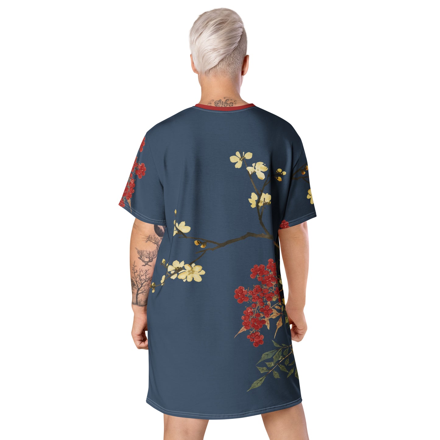 The Spirit of Flowers in Twelve Months｜Blooming Wintersweet and Heavenly Bamboo｜T-shirt dress｜Dark blue