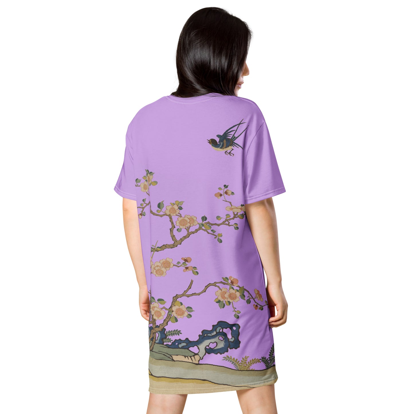 タペストリーの花｜飛行中のツバメ、春の前触れ｜Tシャツドレス｜ライラック