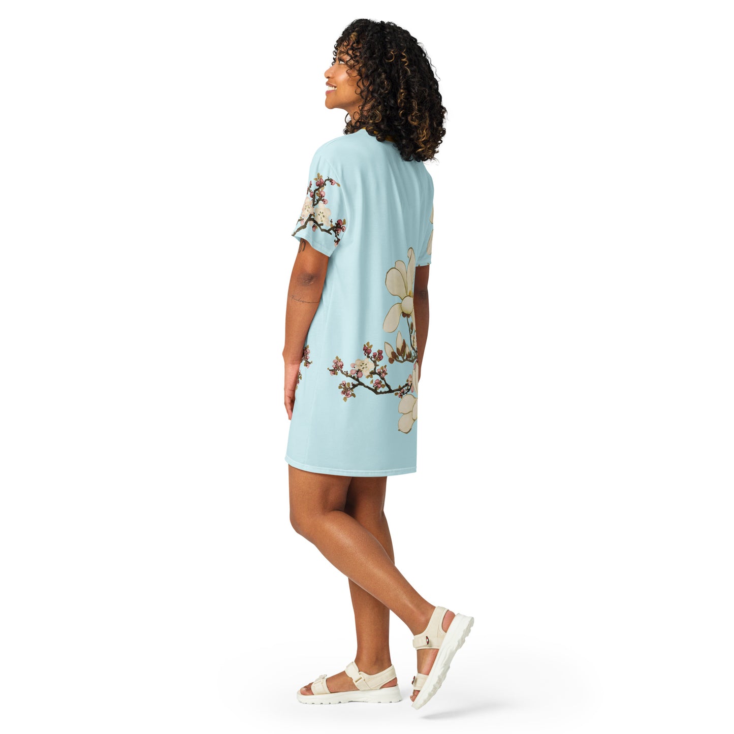 The Spirit of Flowers in Twelve Months｜Apricot and Lily Magnolia in Blossom｜T-shirt dress｜Aqua blue