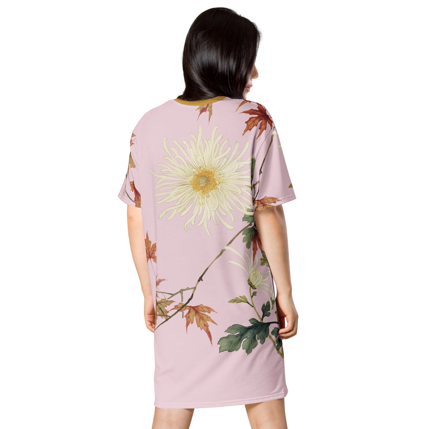 12月の花神様｜Blooming Chrysanthemum and Maple Leaves｜T-shirt dress｜Pale pinkish gray