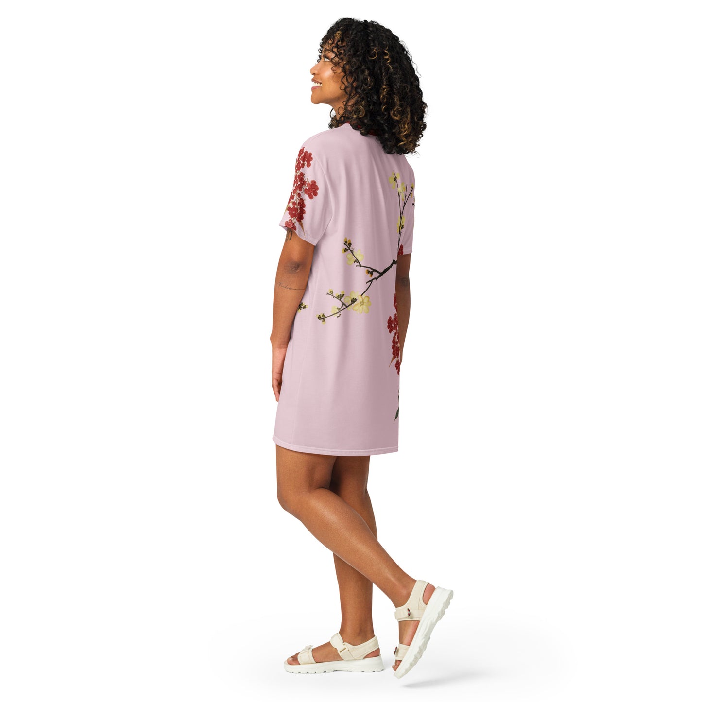 The Spirit of Flowers in Twelve Months｜Blooming Wintersweet and Heavenly Bamboo｜T-shirt dress｜Pale pinkish gray