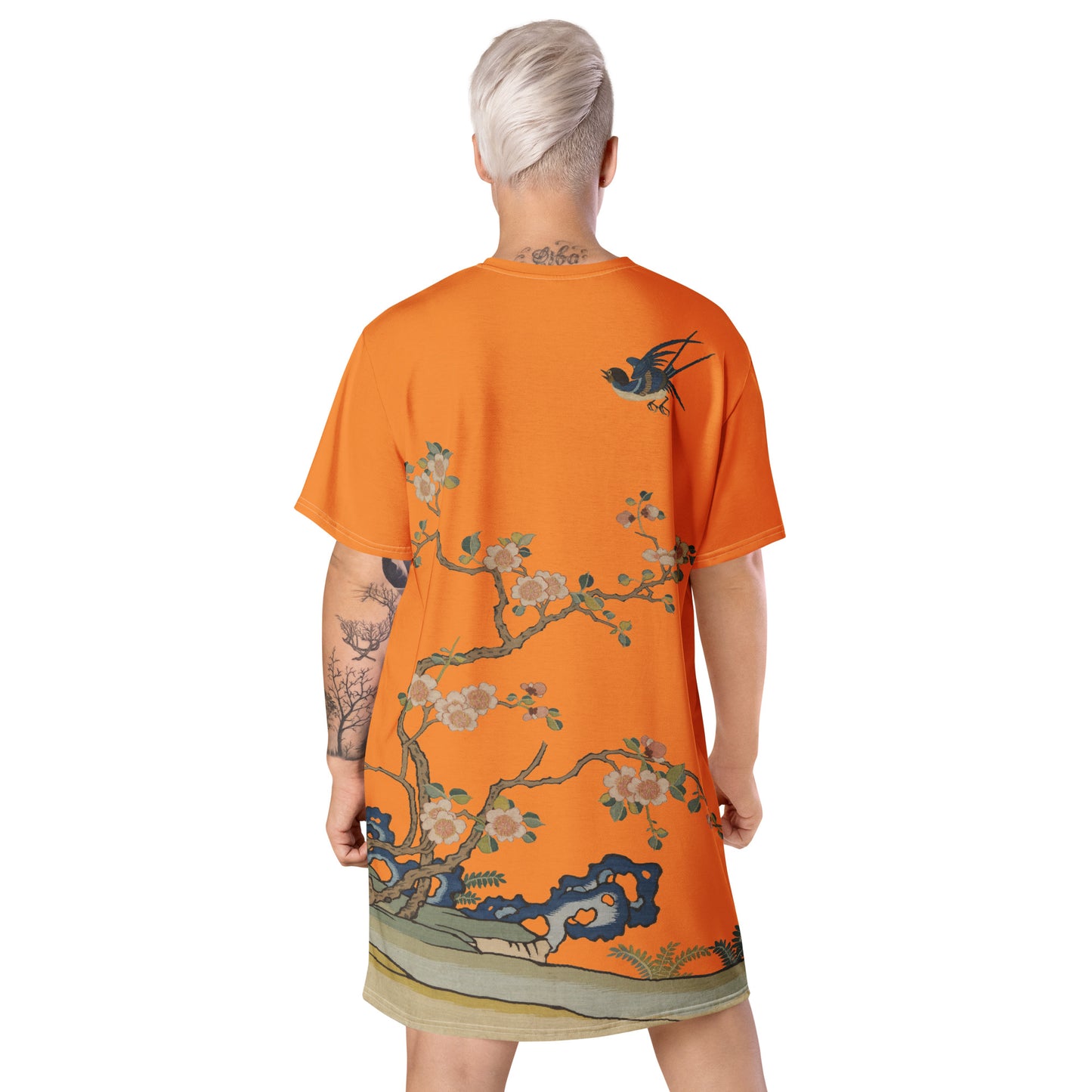 Kesi Flower Album｜Swallow in Flight, Harbinger of Spring｜T-shirt dress｜Orange