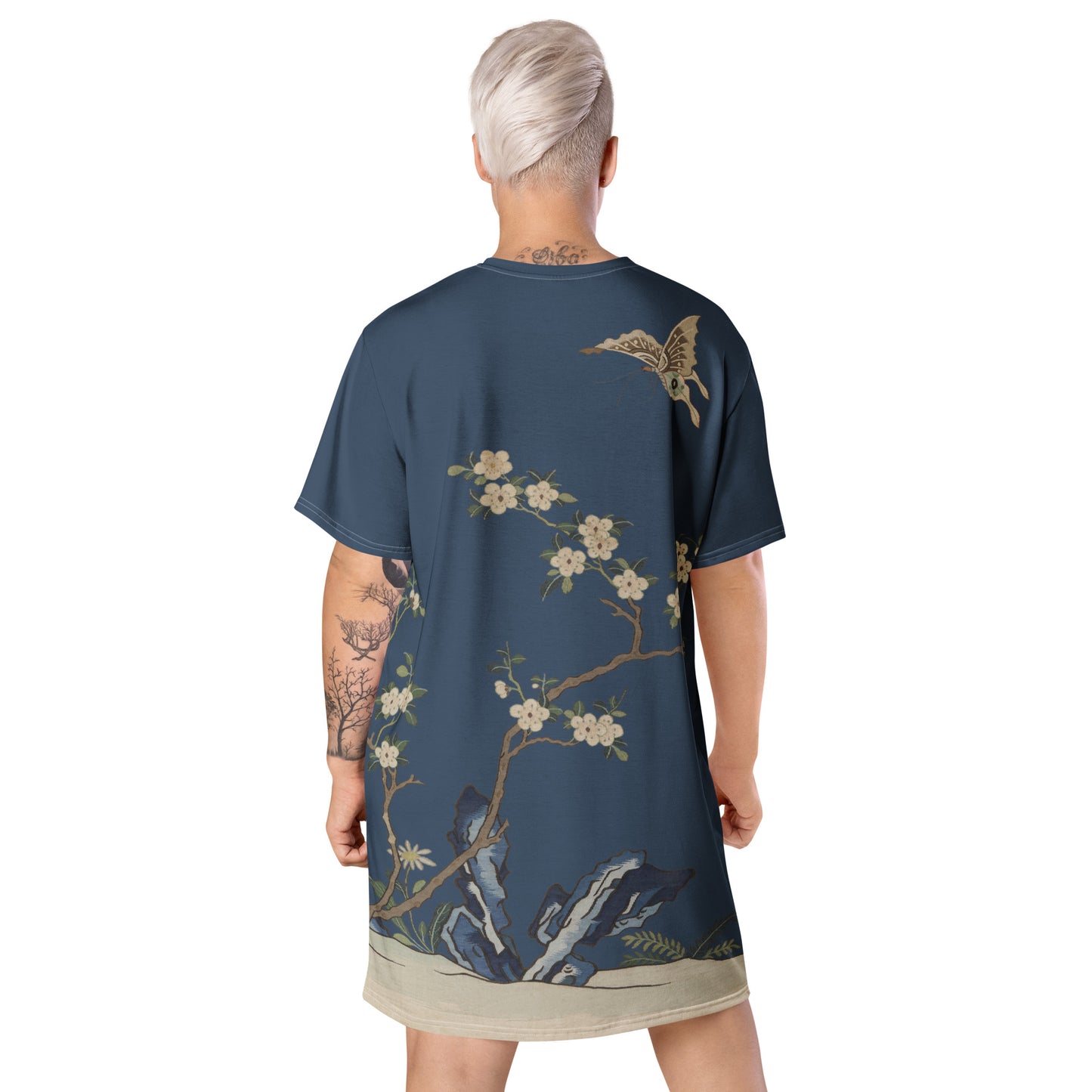 Kesi Flower Album｜White Plum Blossoms and Butterfly｜T-shirt dress｜Dark blue