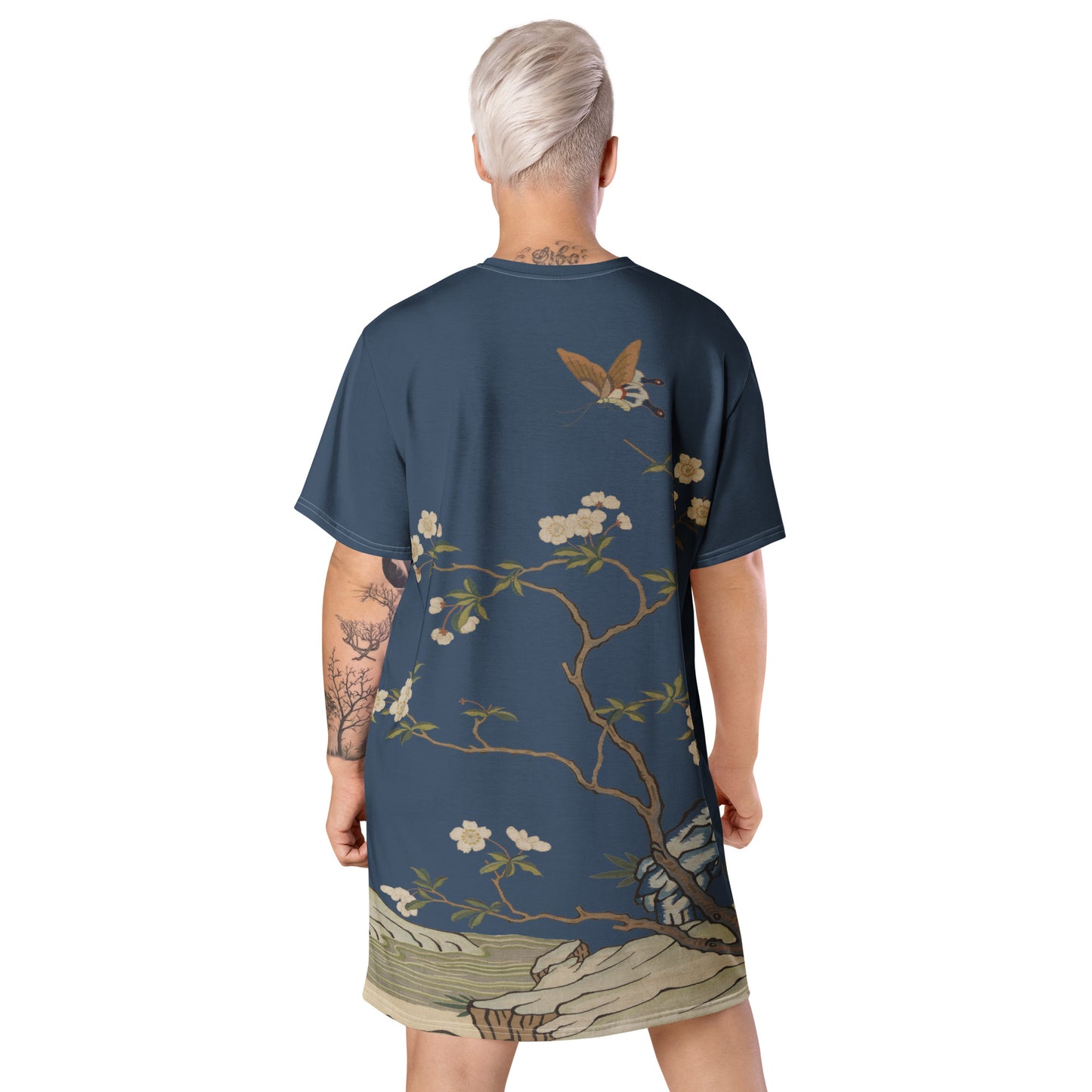 Kesi Flower Album｜Plum Blossoms and Butterfly｜T-shirt dress｜Dark blue