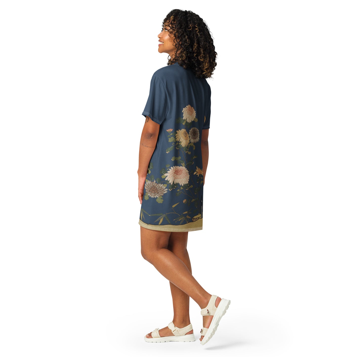 タペストリーの花｜Chrysanthemums and Butterflies｜T-shirt dress｜Dark blue