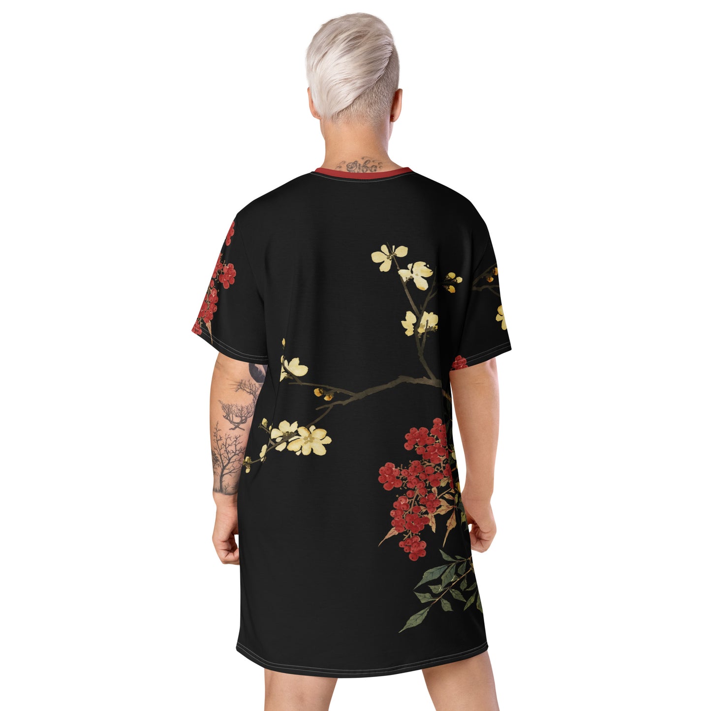 The Spirit of Flowers in Twelve Months｜Blooming Wintersweet and Heavenly Bamboo｜T-shirt dress｜Black