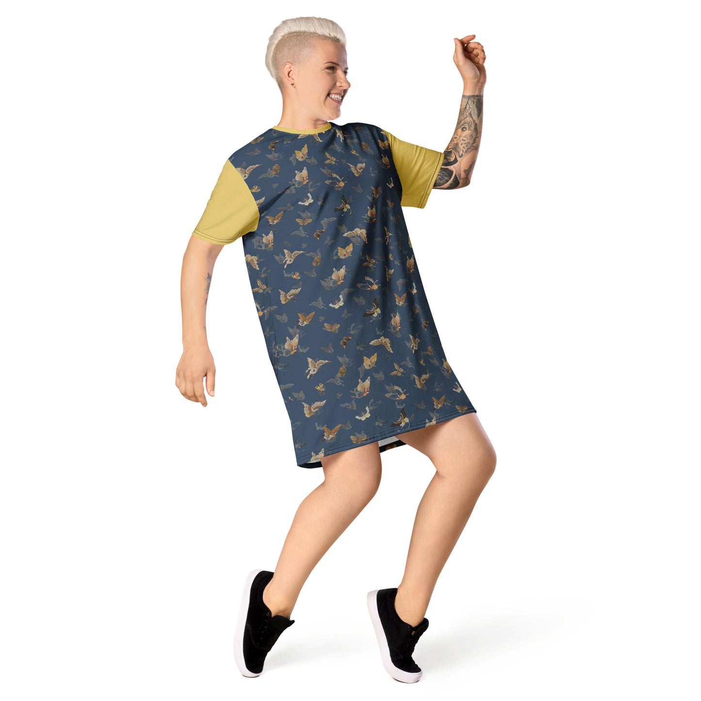 Butterfly dancing｜T-shirt dress｜Dark blue