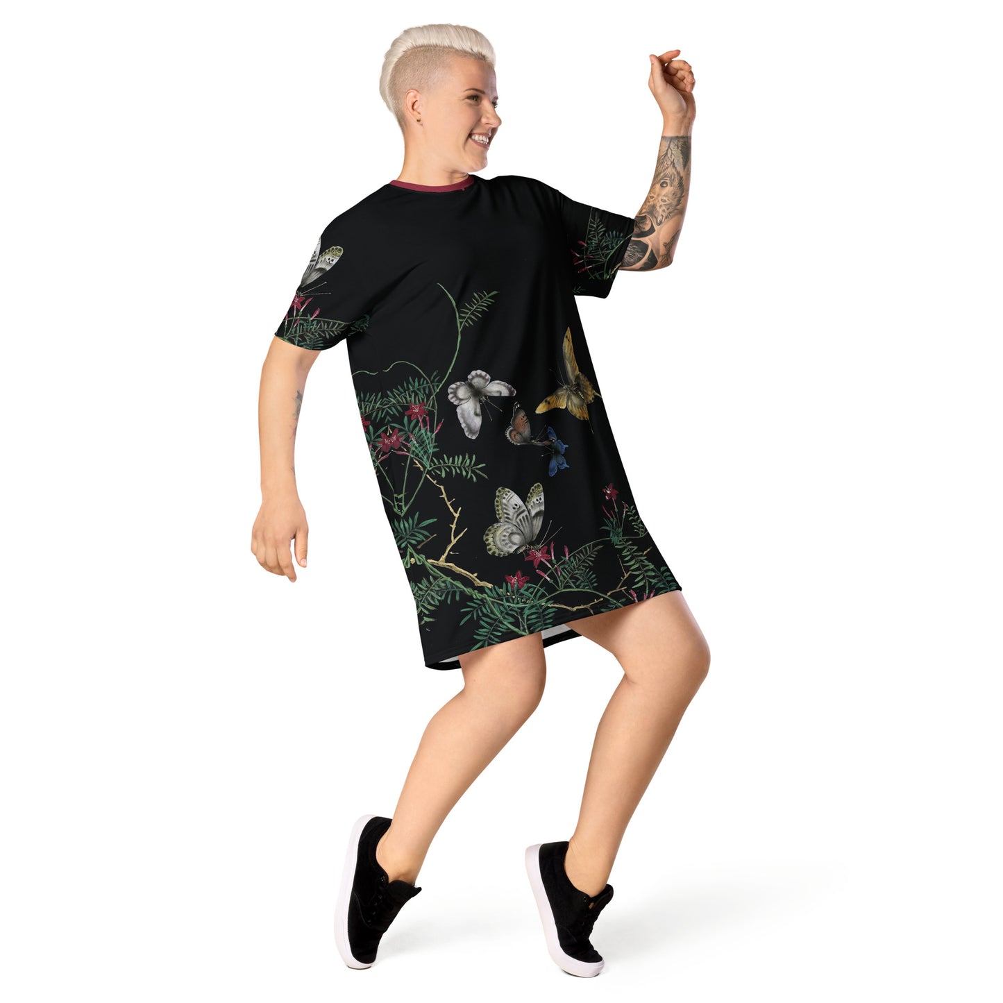 Cats And Butterflies Of Longevity｜Butterflies amidst the Cypress Vine in Bloom｜T-shirt dress