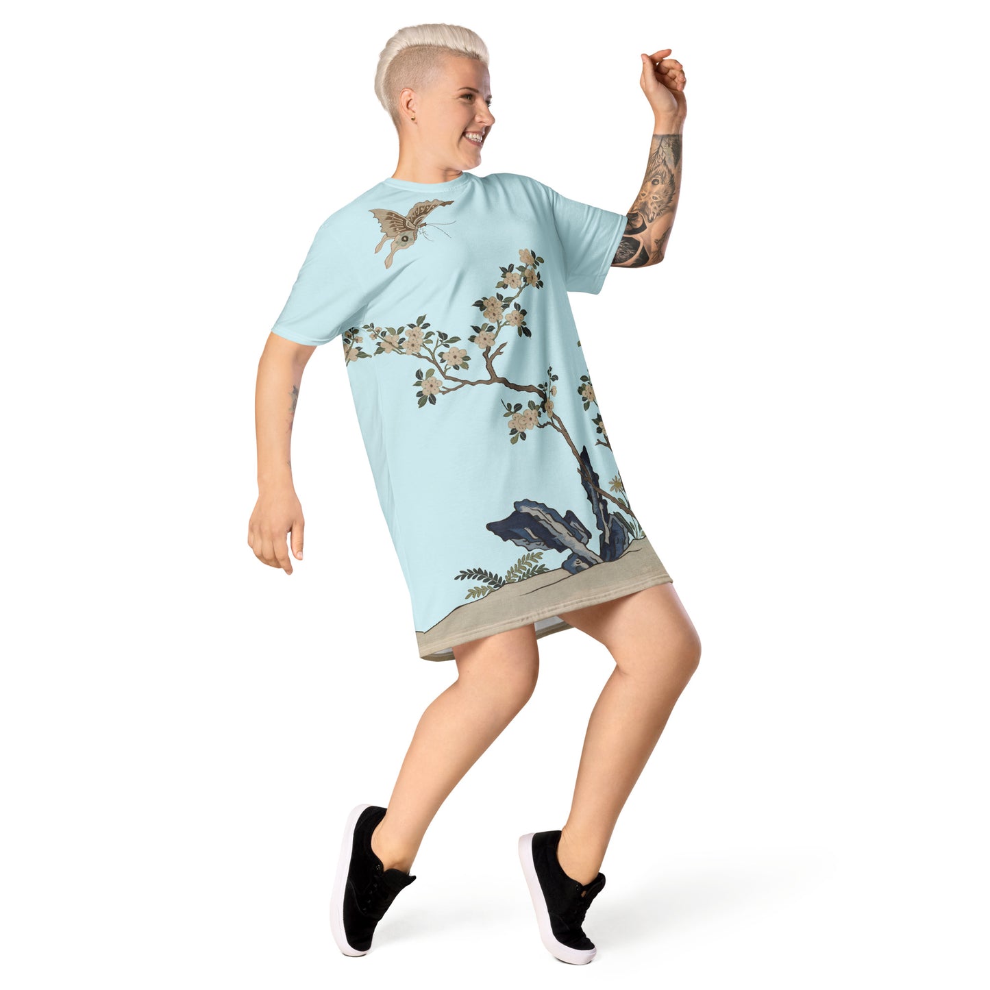 Kesi Flower Album｜White Plum Blossoms and Butterfly｜T-shirt dress｜Aqua blue