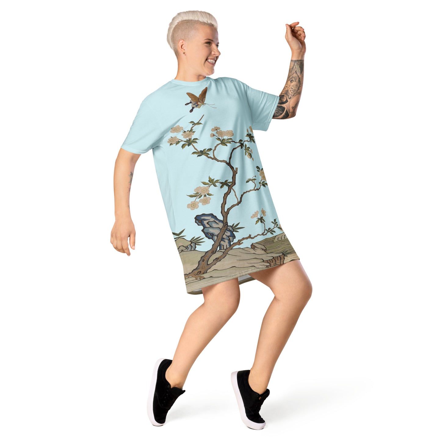 Kesi Flower Album｜Plum Blossoms and Butterfly｜T-shirt dress｜Aqua blue