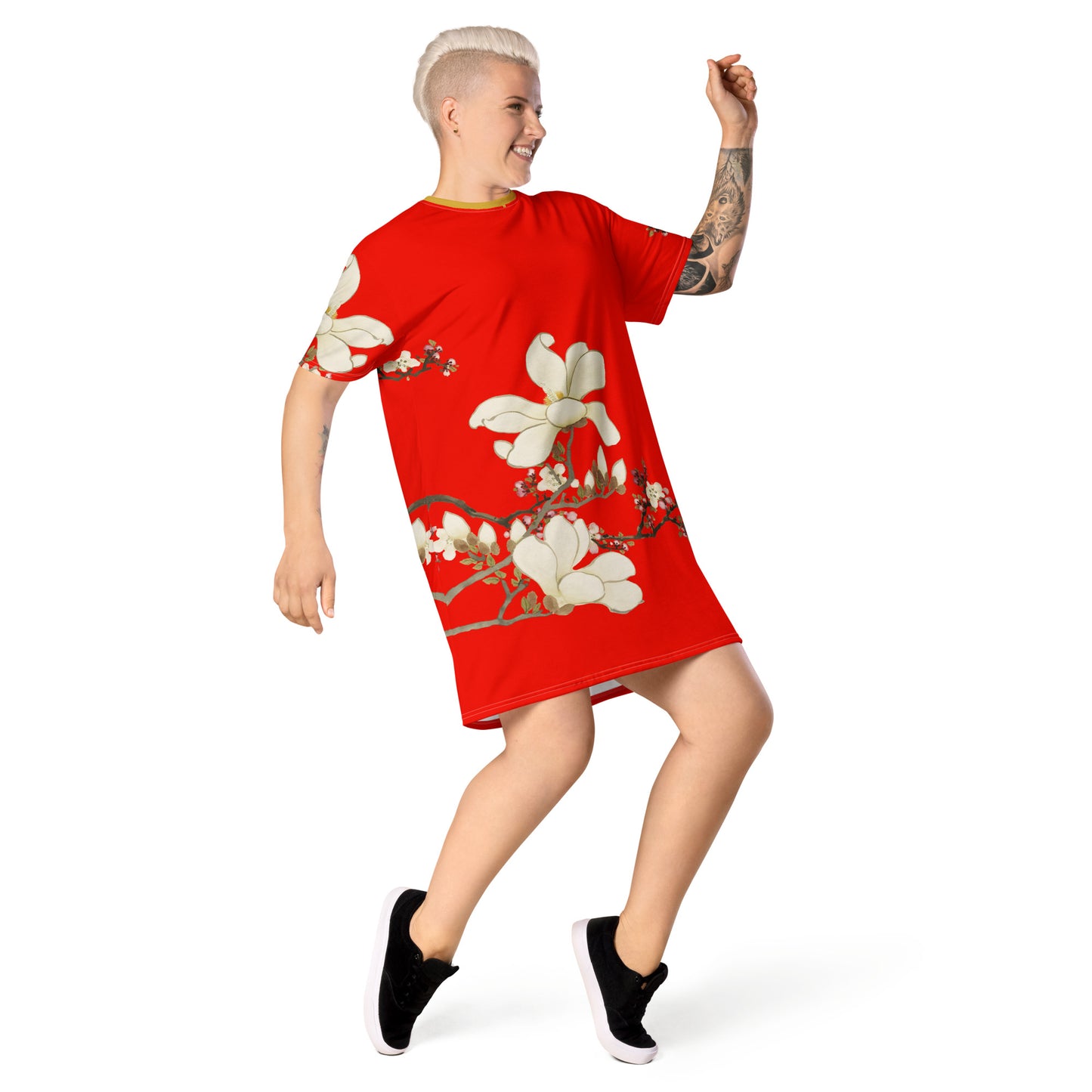 The Spirit of Flowers in Twelve Months｜Apricot and Lily Magnolia in Blossom｜T-shirt dress｜Garnet red