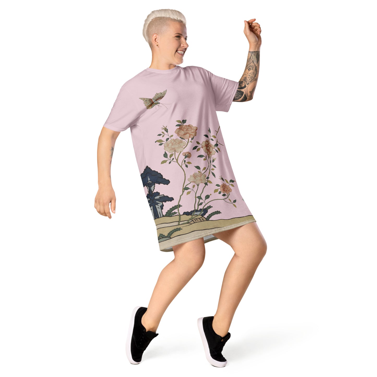 Kesi Flower Album｜Red Roses｜T-shirt dress｜Pale pinkish gray