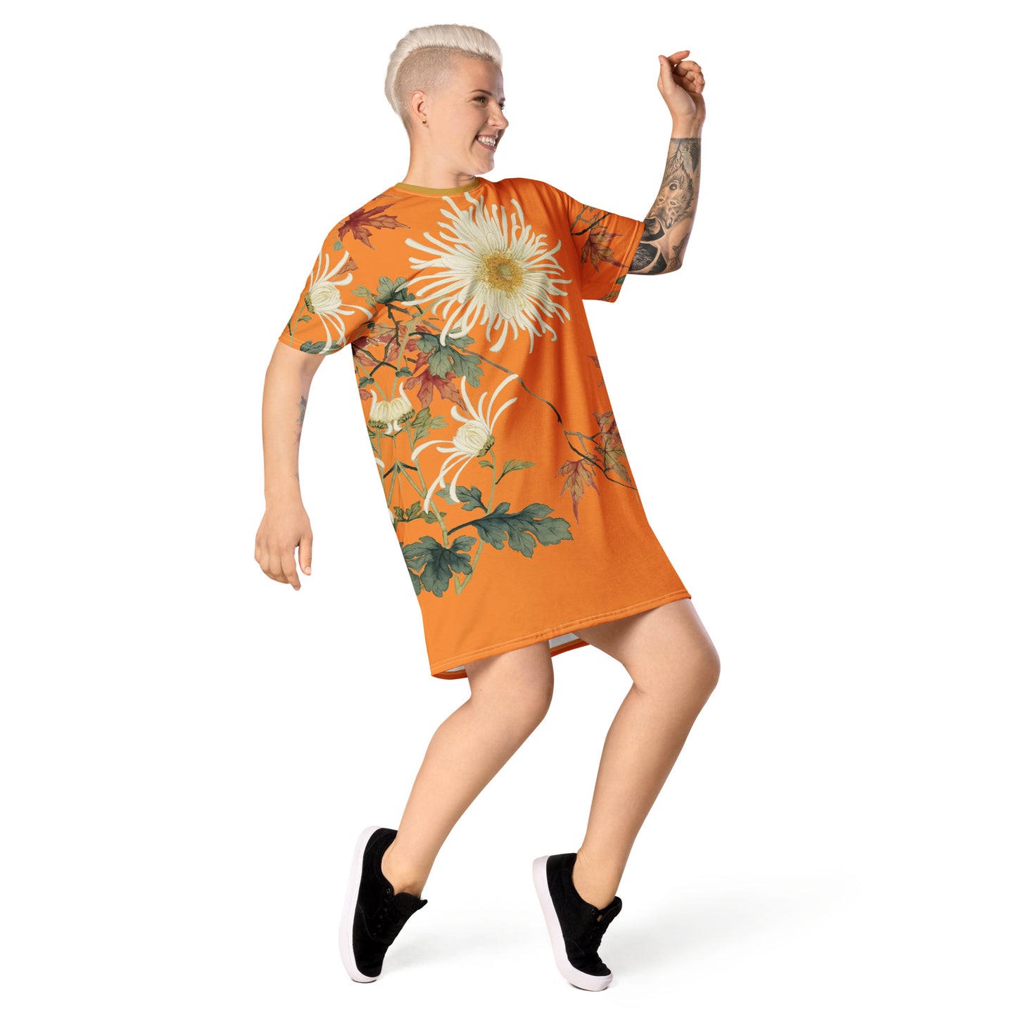 The Spirit of Flowers in Twelve Months｜Blooming Chrysanthemum and Maple Leaves｜T-shirt dress｜Orange