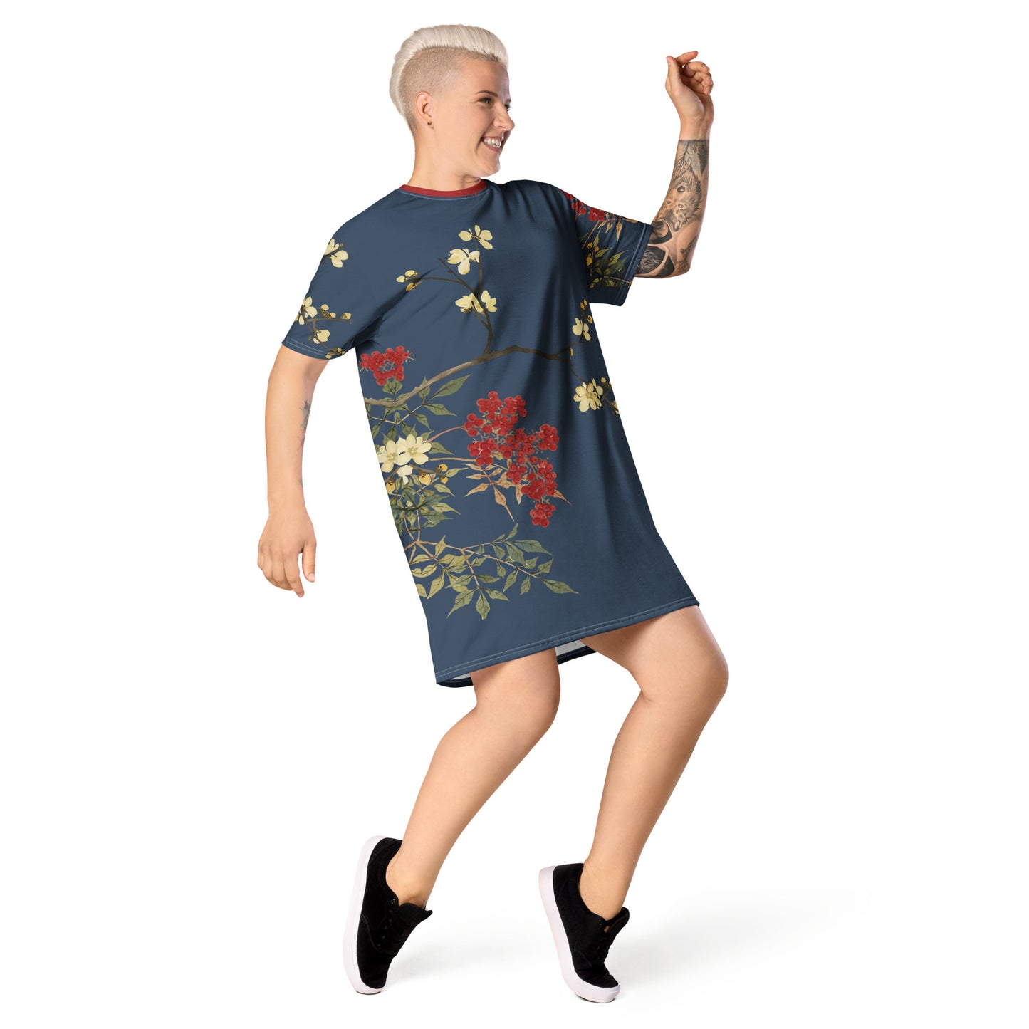 The Spirit of Flowers in Twelve Months｜Blooming Wintersweet and Heavenly Bamboo｜T-shirt dress｜Dark blue