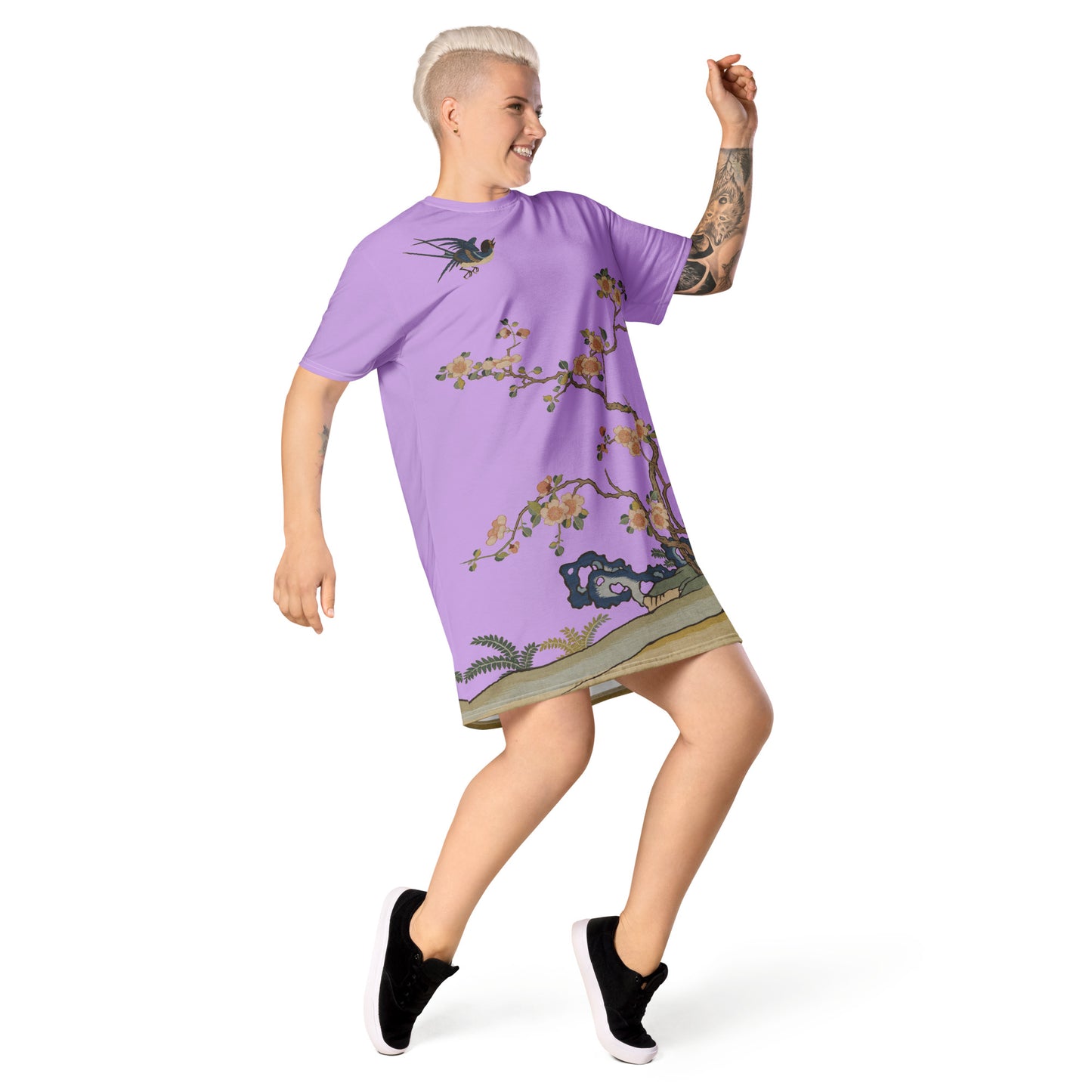 Kesi Flower Album｜Swallow in Flight, Harbinger of Spring｜T-shirt dress｜Lilac