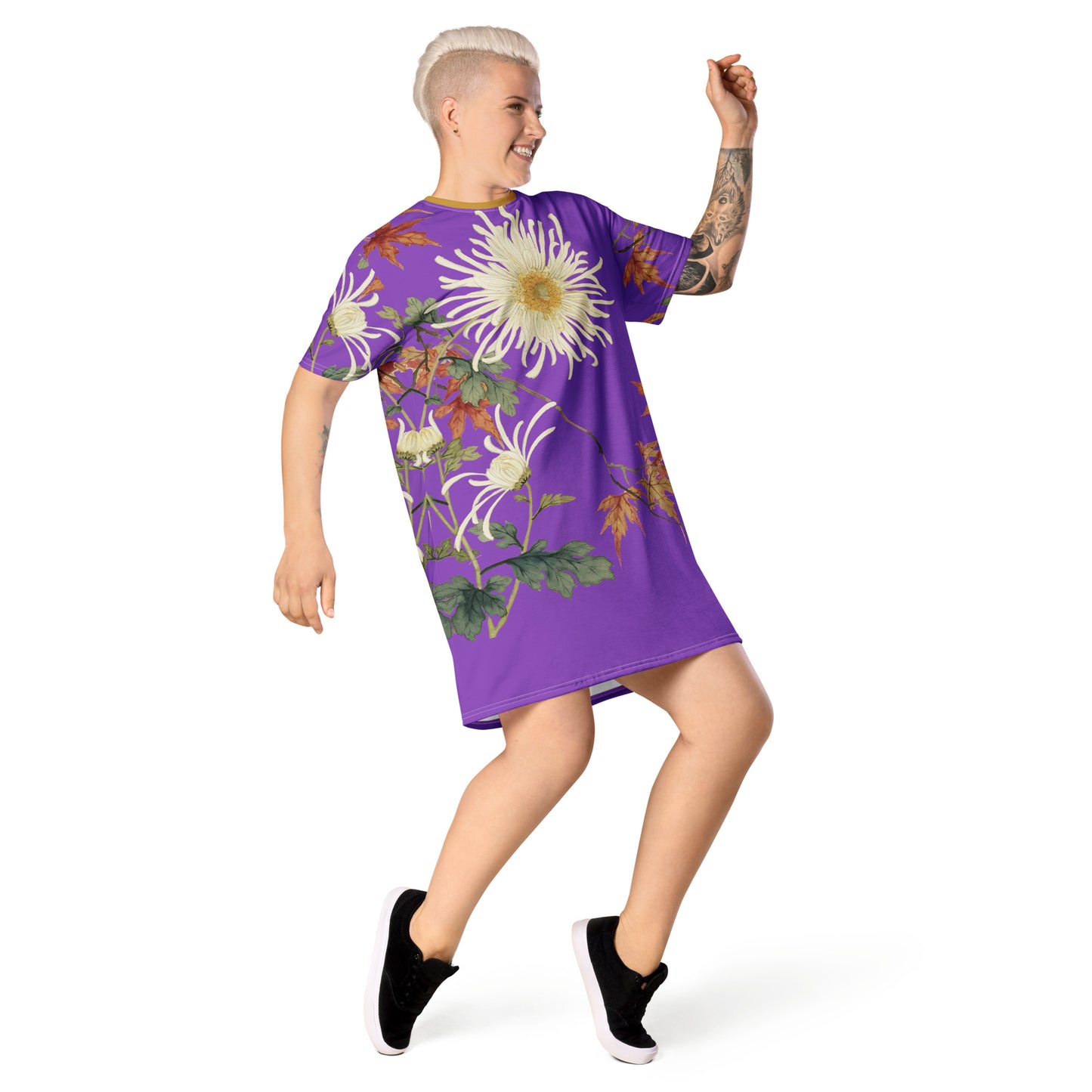 The Spirit of Flowers in Twelve Months｜Blooming Chrysanthemum and Maple Leaves｜T-shirt dress｜Purple