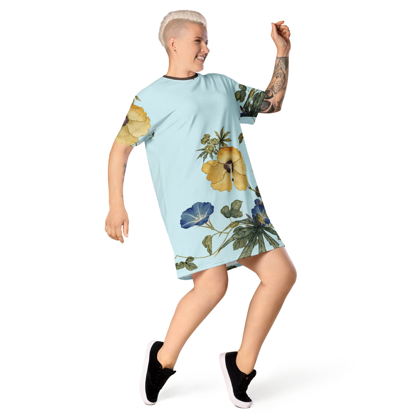 The Spirit of Flowers in Twelve Months｜Okra and White-edged Morning Glory in Bloom｜T-shirt dress｜Aqua blue