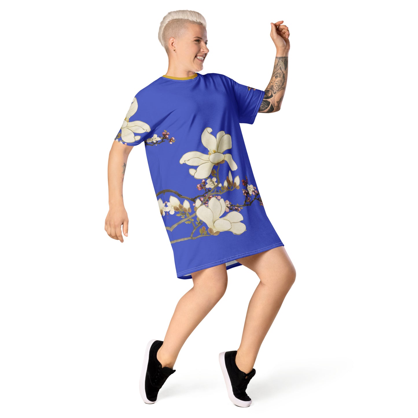 The Spirit of Flowers in Twelve Months｜Apricot and Lily Magnolia in Blossom｜T-shirt dress｜Royal blue