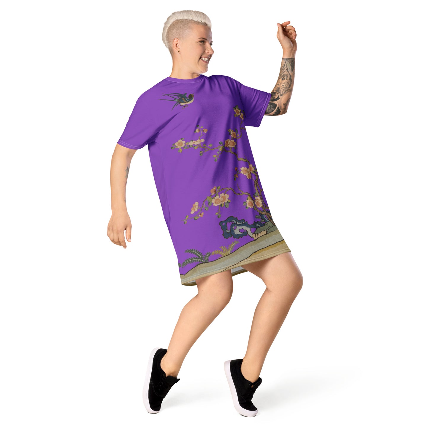 Kesi Flower Album｜Swallow in Flight, Harbinger of Spring｜T-shirt dress｜Purple