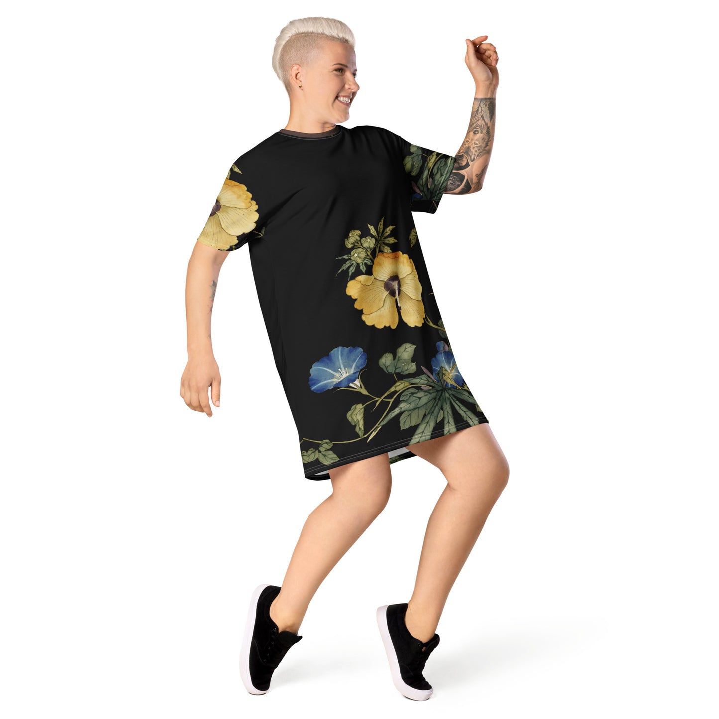 The Spirit of Flowers in Twelve Months｜Okra and White-edged Morning Glory in Bloom｜T-shirt dress｜Black