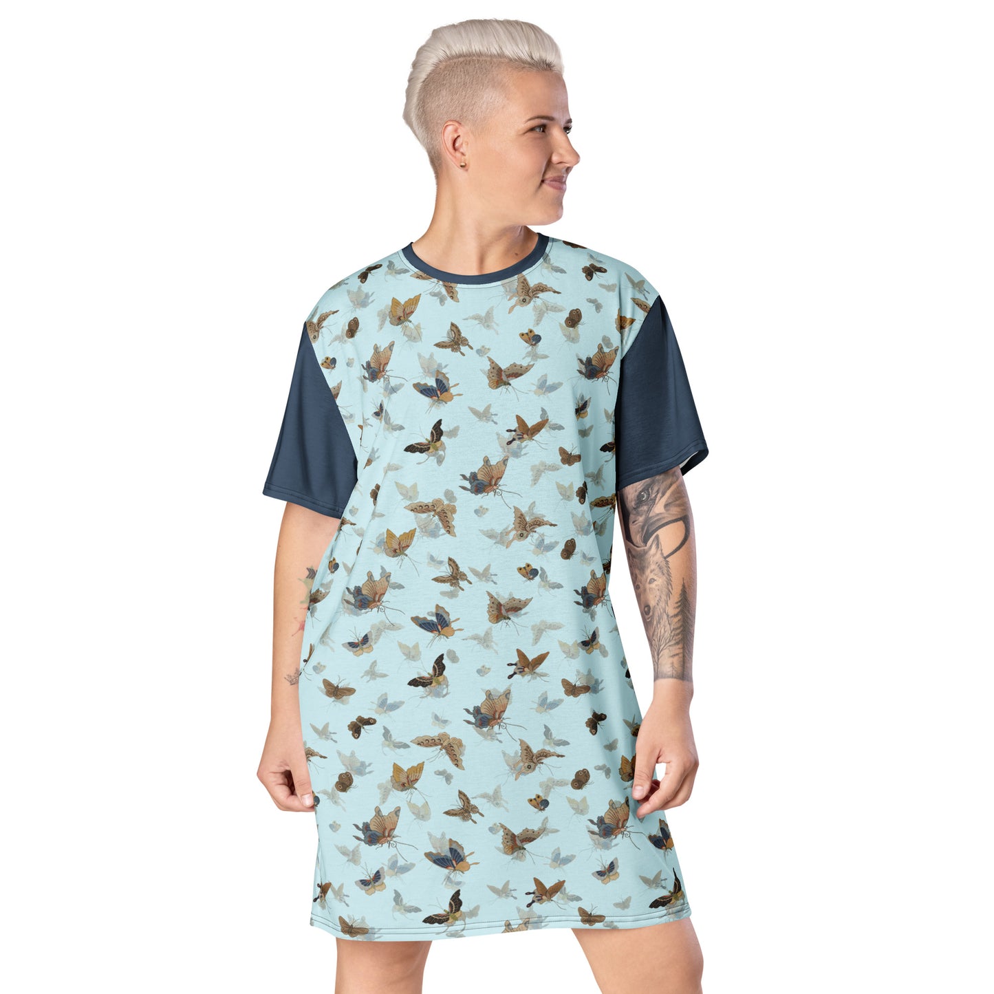 Butterfly dancing｜T-shirt dress｜Aqua blue