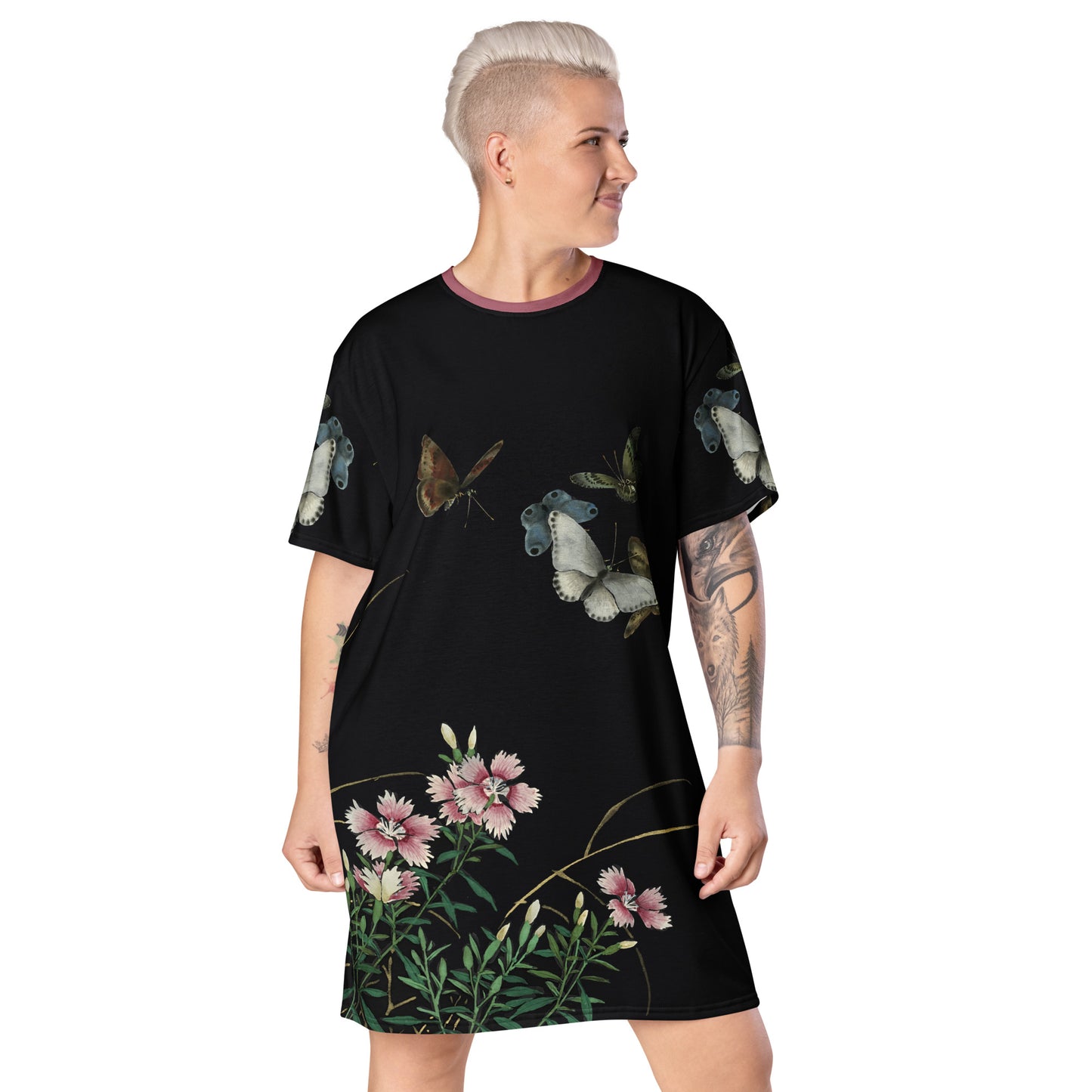 Cats And Butterflies Of Longevity｜Butterflies and the Blooming Red-flowered Catchfly｜T-shirt dress｜Fish belly white