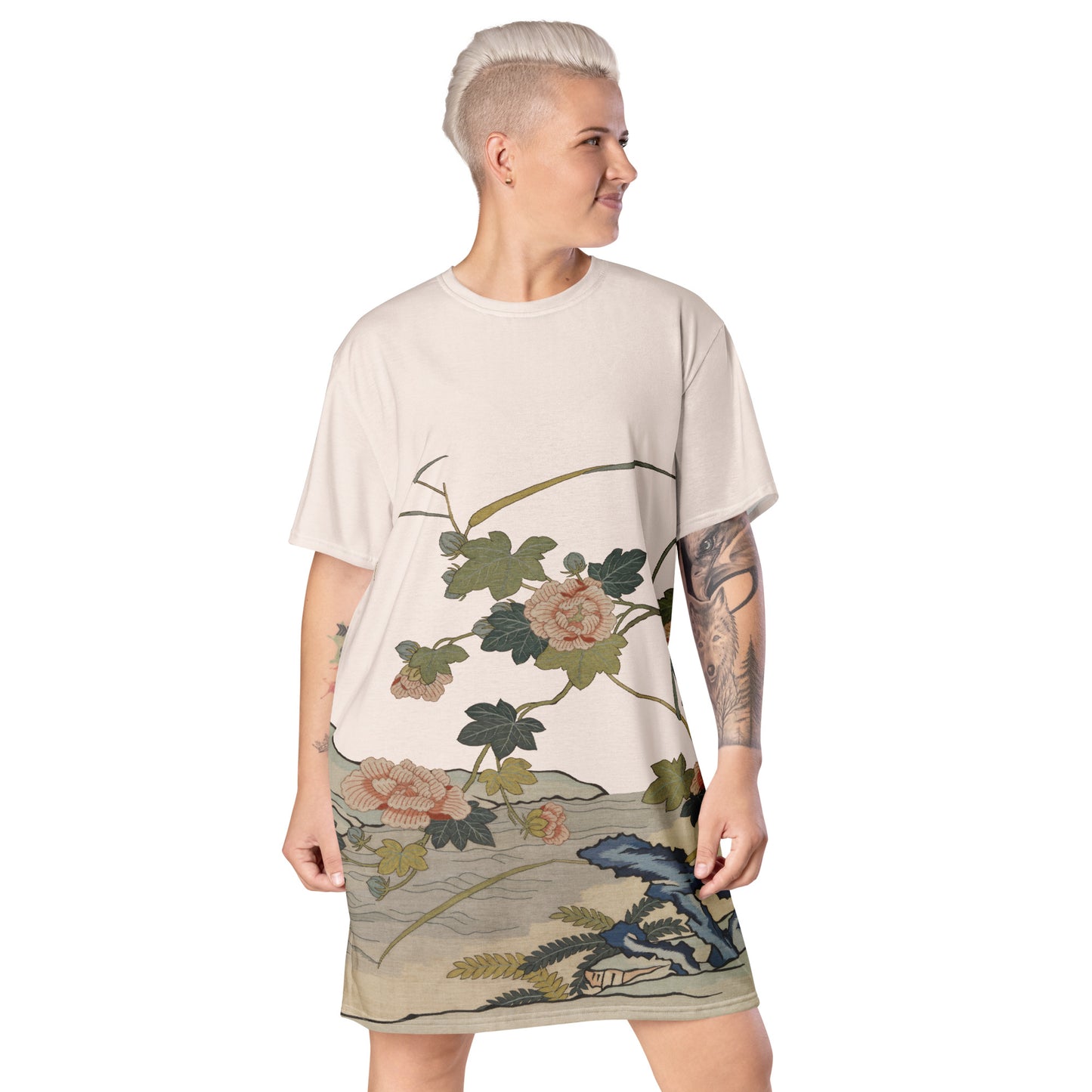 Kesi Flower Album｜Hibiscus by the Water｜T-shirt dress｜Fish belly white