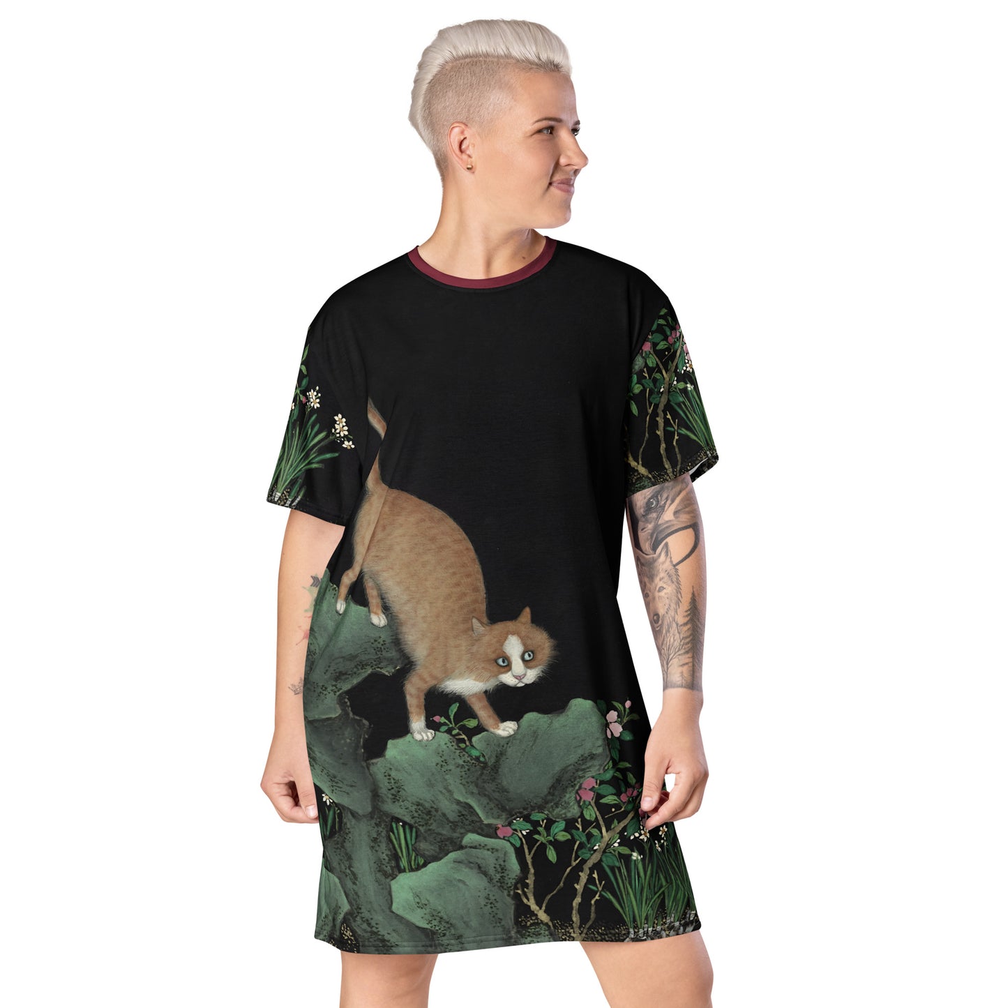 Cats And Butterflies Of Longevity｜A Cat by the Narcissus in Bloom｜T-shirt dress