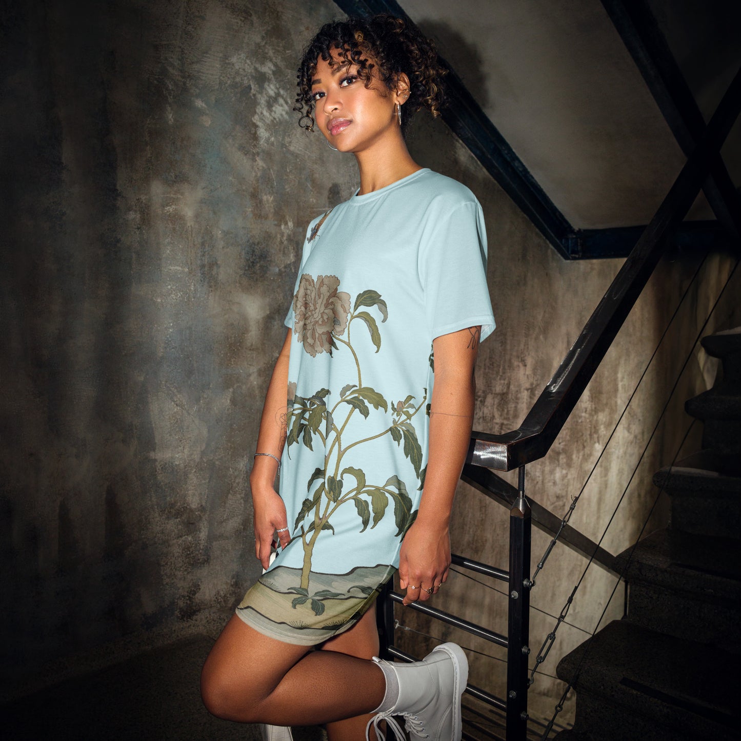 Kesi Flower Album｜Peonies and Butterfly｜T-shirt dress｜Aqua blue