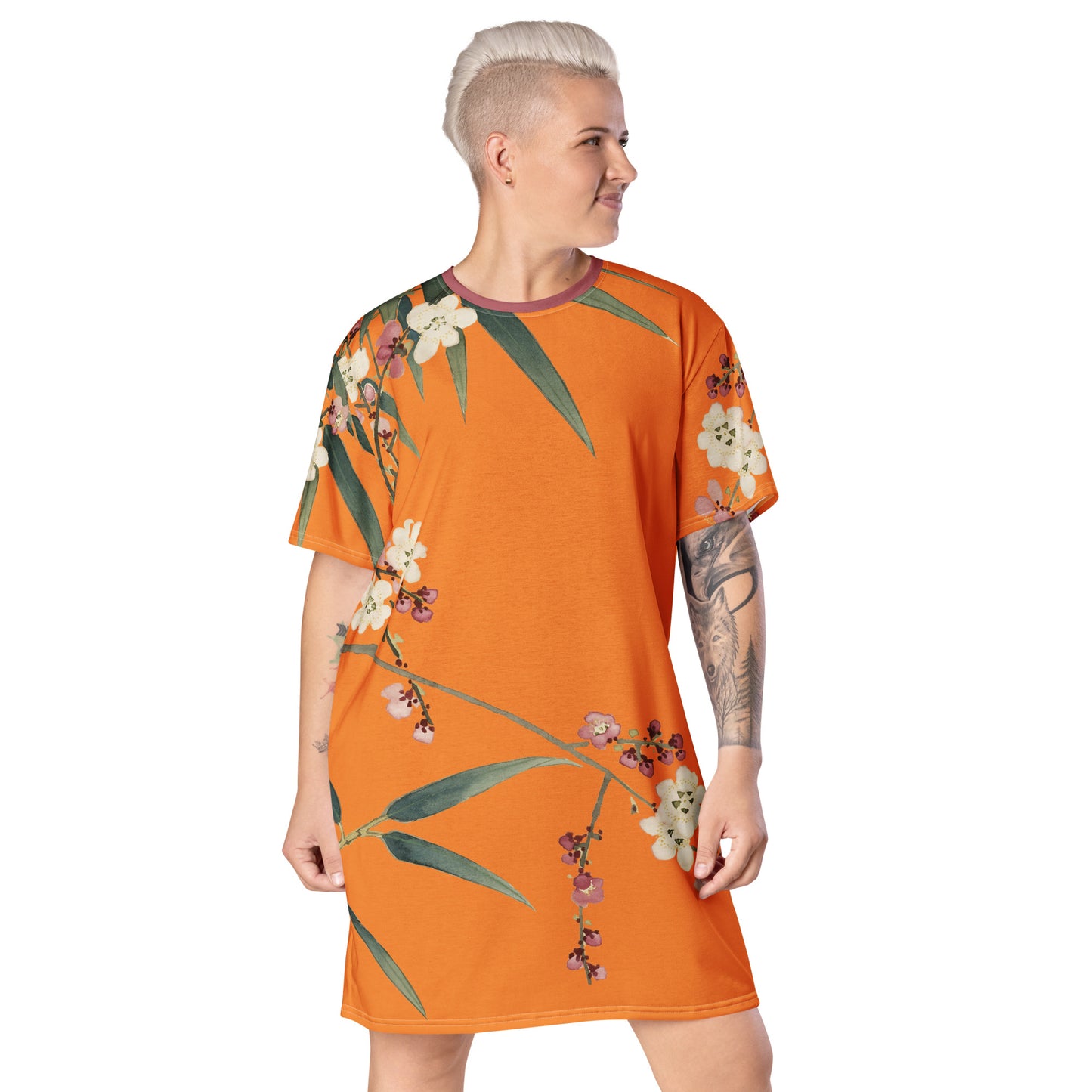 The Spirit of Flowers in Twelve Months｜Crimson Plum Blossom and Lush Green Bamboo｜T-shirt dress｜Orange