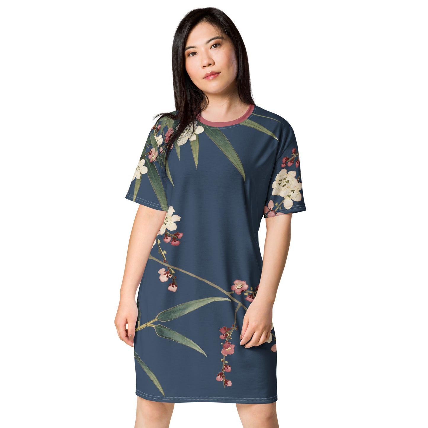 The Spirit of Flowers in Twelve Months｜Crimson Plum Blossom and Lush Green Bamboo｜T-shirt dress｜Dark blue