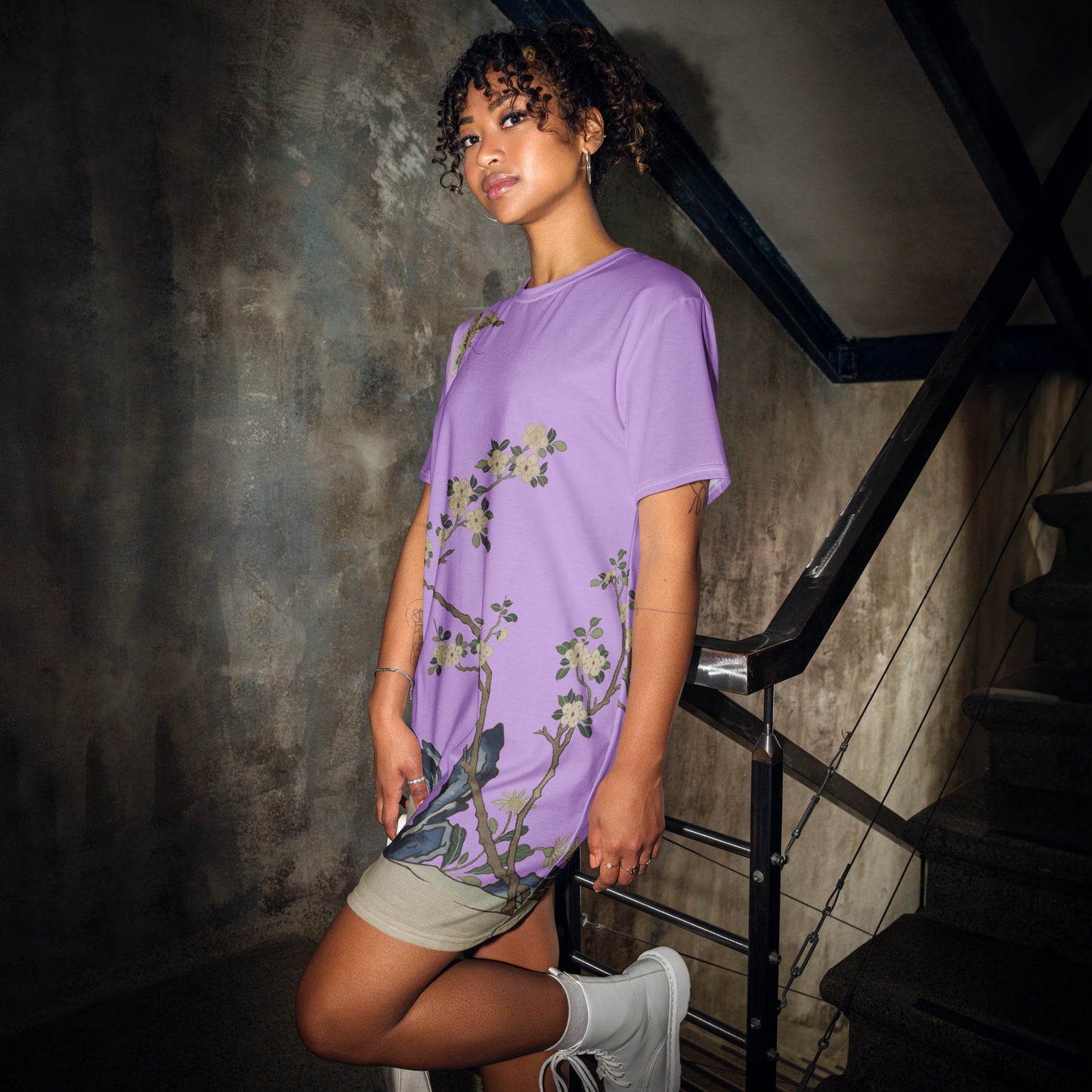 Kesi Flower Album｜White Plum Blossoms and Butterfly｜T-shirt dress｜Lilac