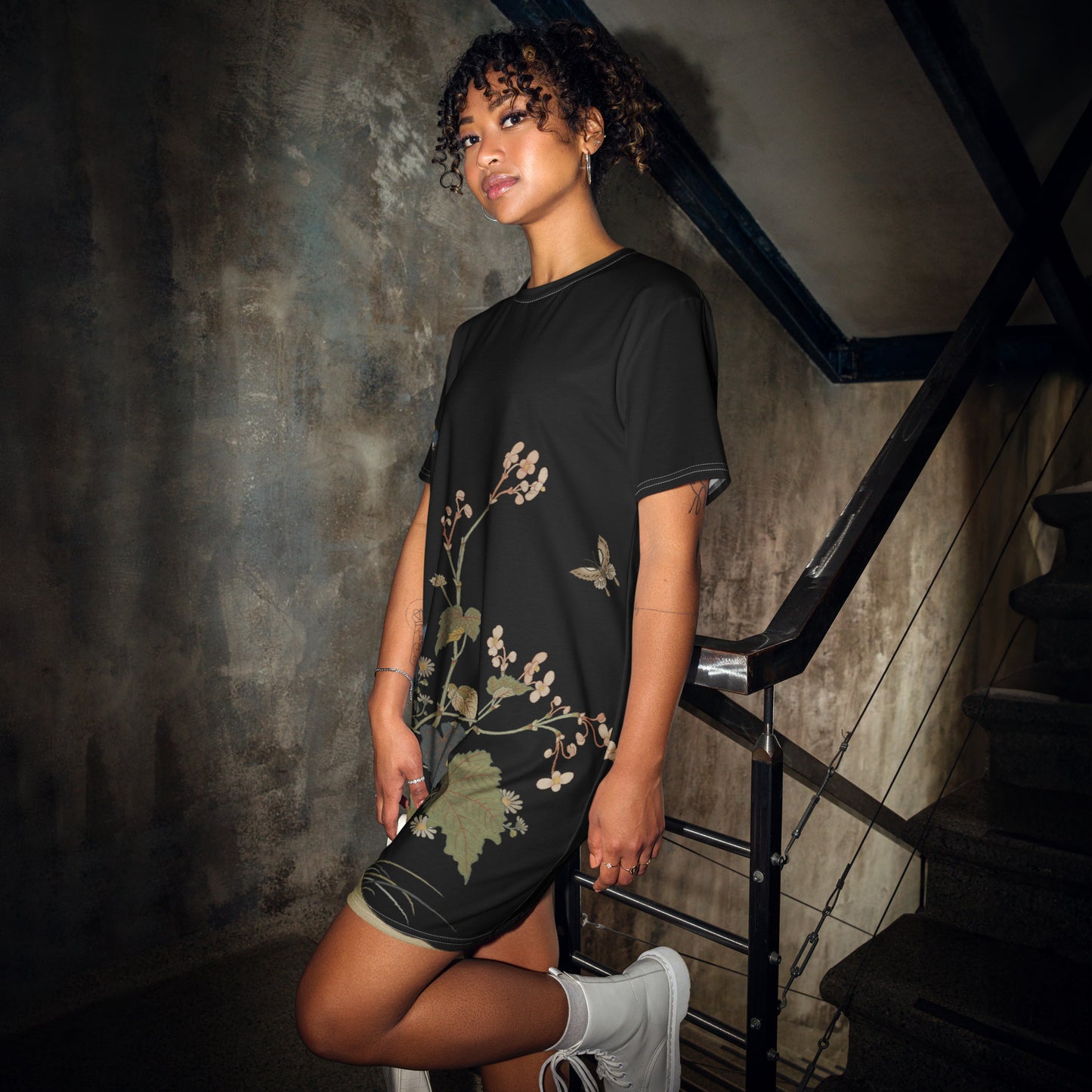 Kesi Flower Album｜Begonia Blossoms｜T-shirt dress｜Black