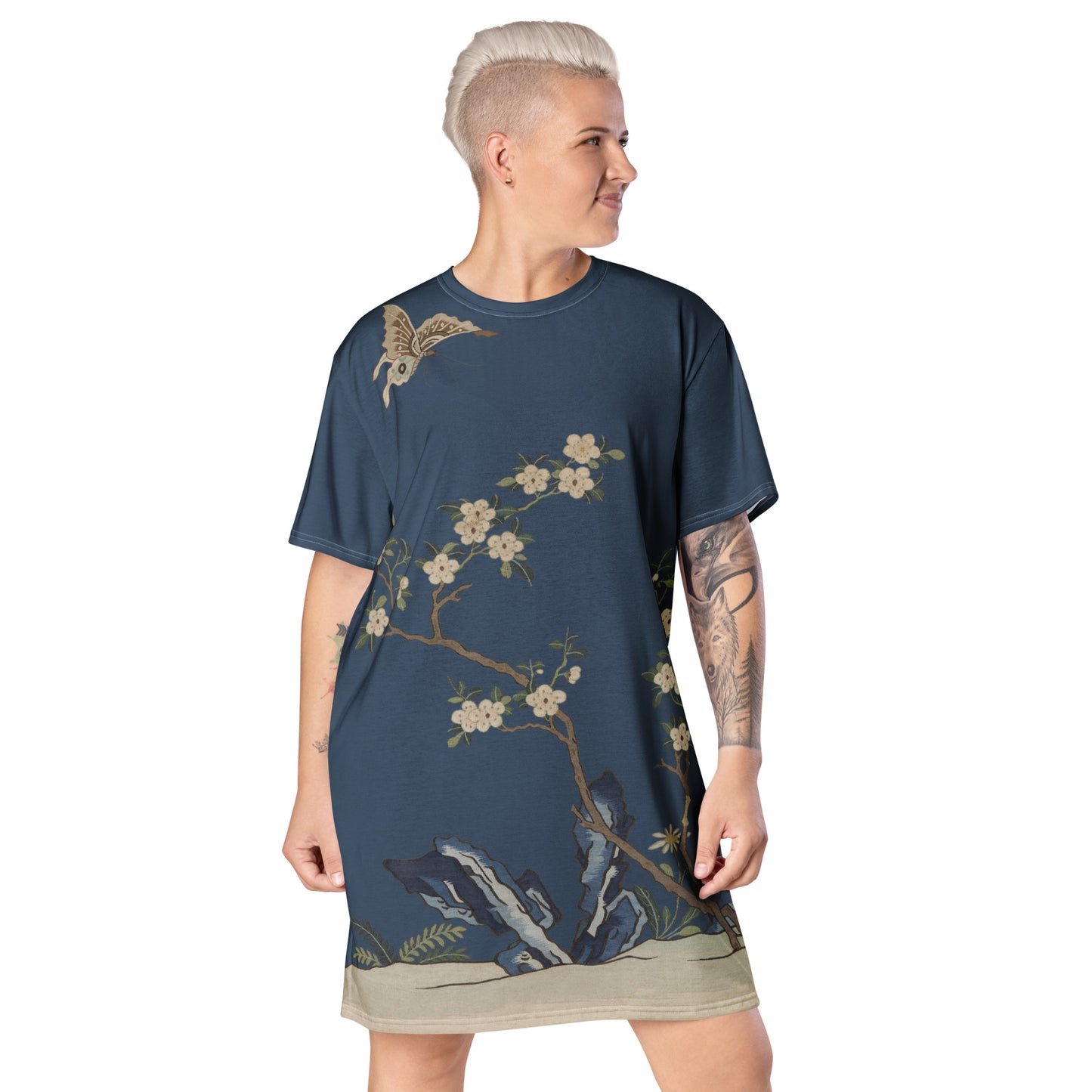 Kesi Flower Album｜White Plum Blossoms and Butterfly｜T-shirt dress｜Dark blue