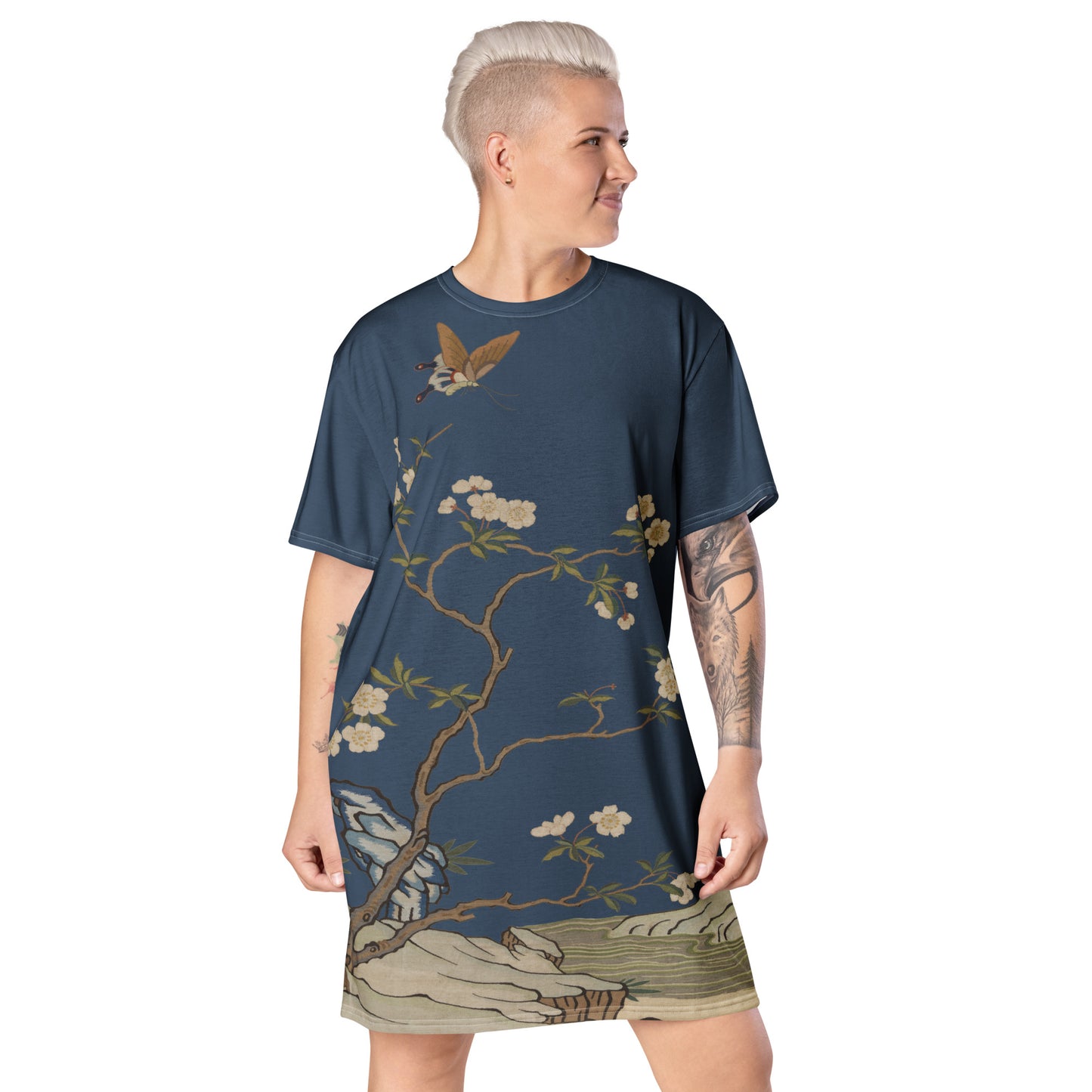 Kesi Flower Album｜Plum Blossoms and Butterfly｜T-shirt dress｜Dark blue