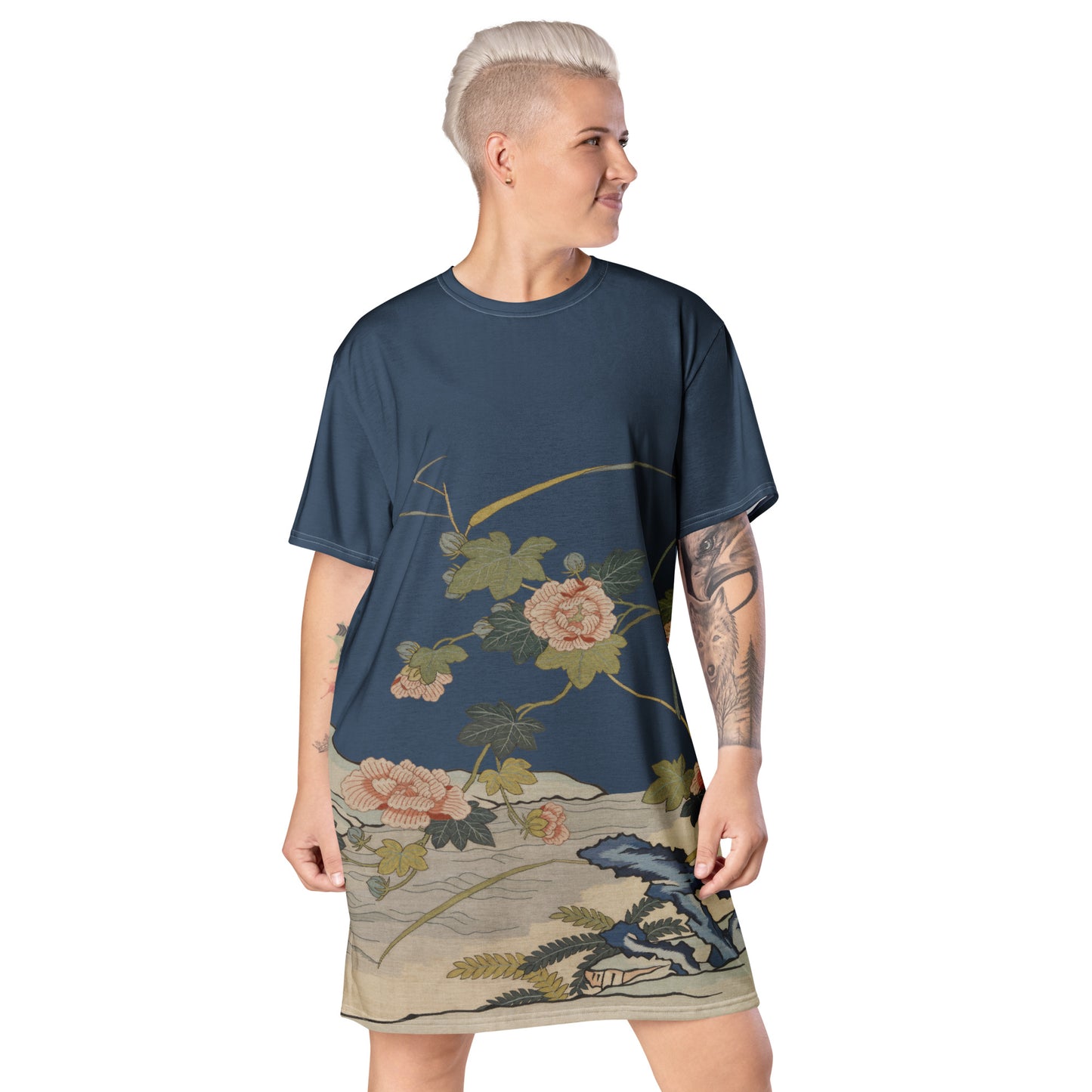 Kesi Flower Album｜Hibiscus by the Water｜T-shirt dress｜Dark blue