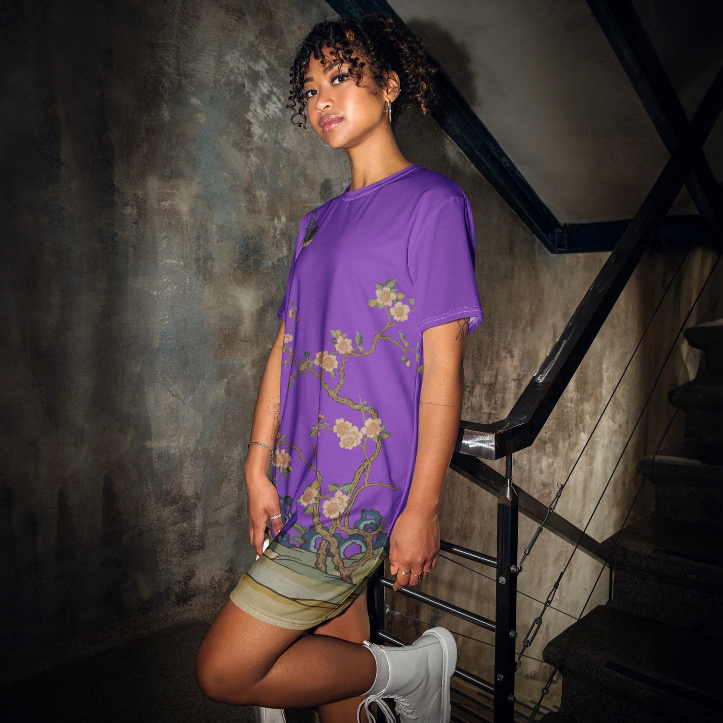 Kesi Flower Album｜Swallow in Flight, Harbinger of Spring｜T-shirt dress｜Purple