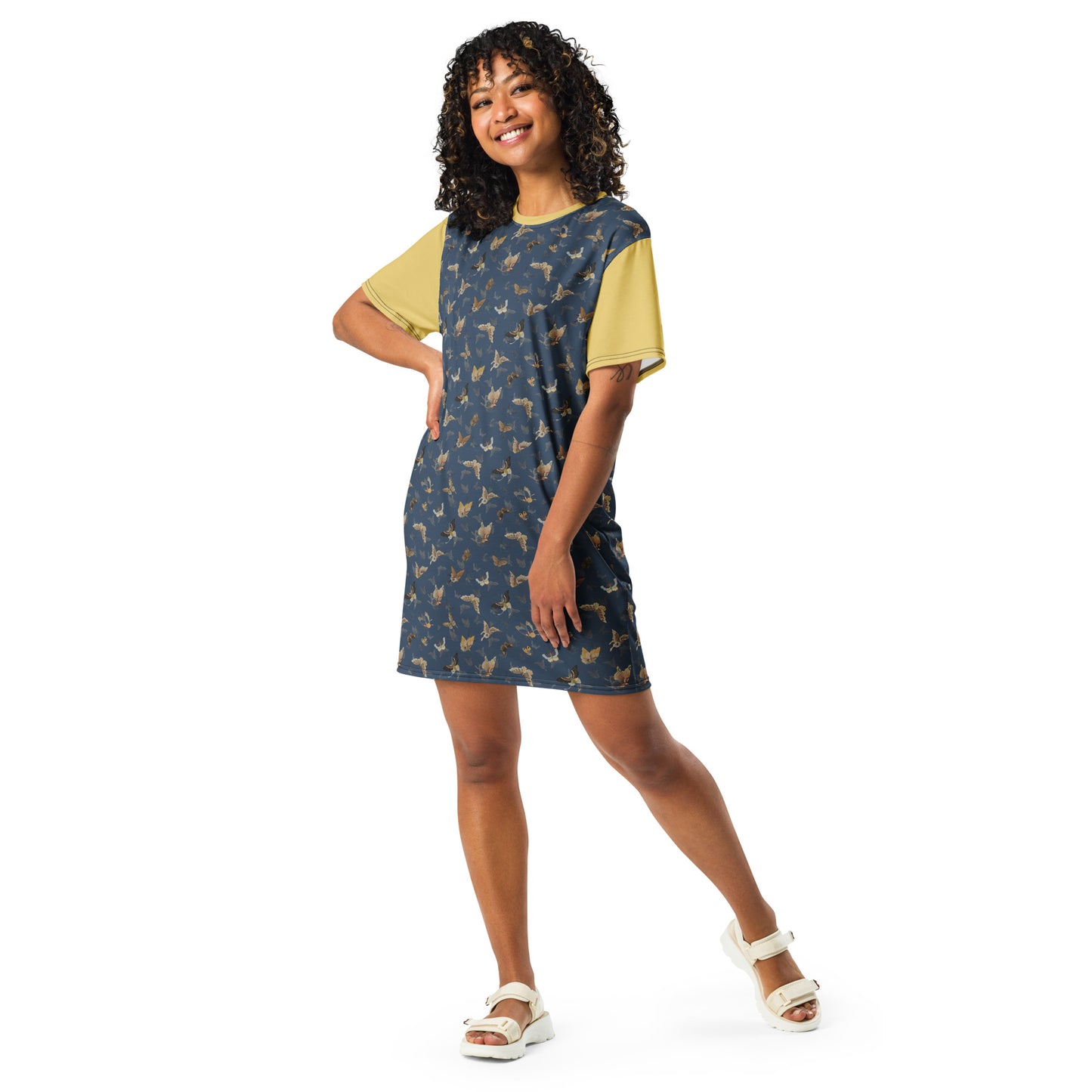 Butterfly dancing｜T-shirt dress｜Dark blue