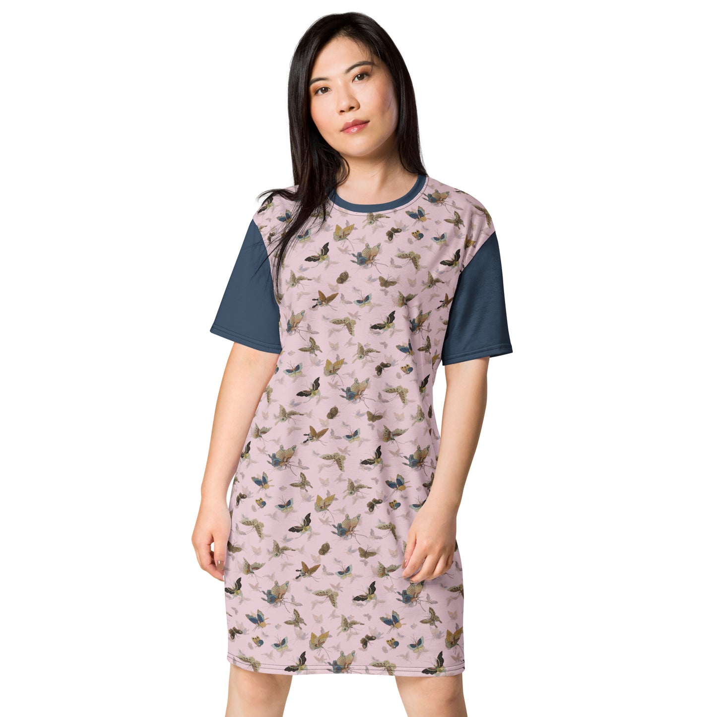 Butterfly dancing｜T-shirt dress｜Pale pinkish gray