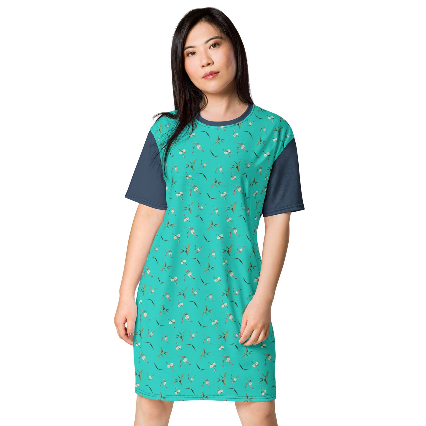 The Spirit of Flowers in Twelve Months｜Crimson Plum Blossom and Lush Green Bamboo｜T-shirt dress｜seamless print｜Turquoise