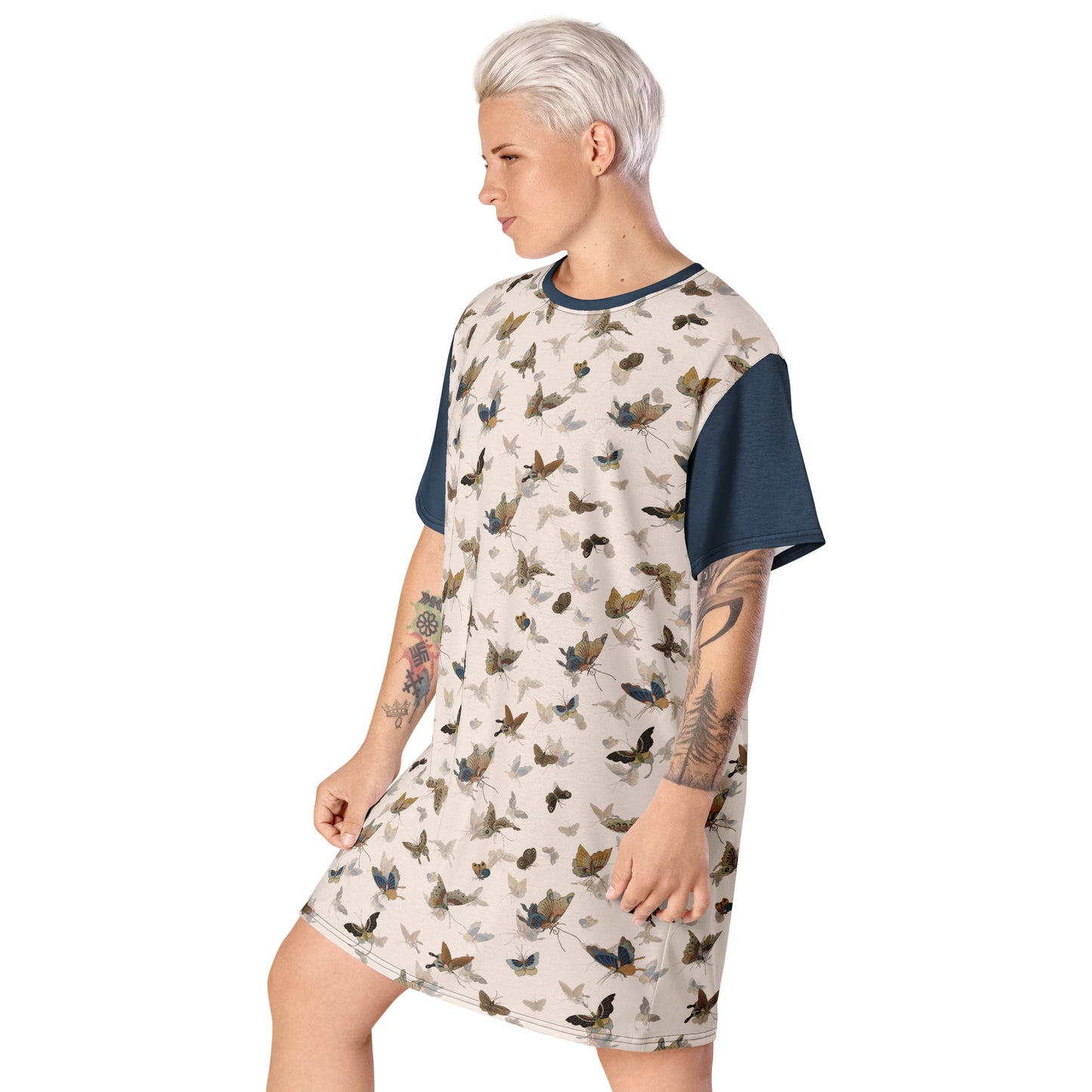 Butterfly dancing｜T-shirt dress｜Fish belly white